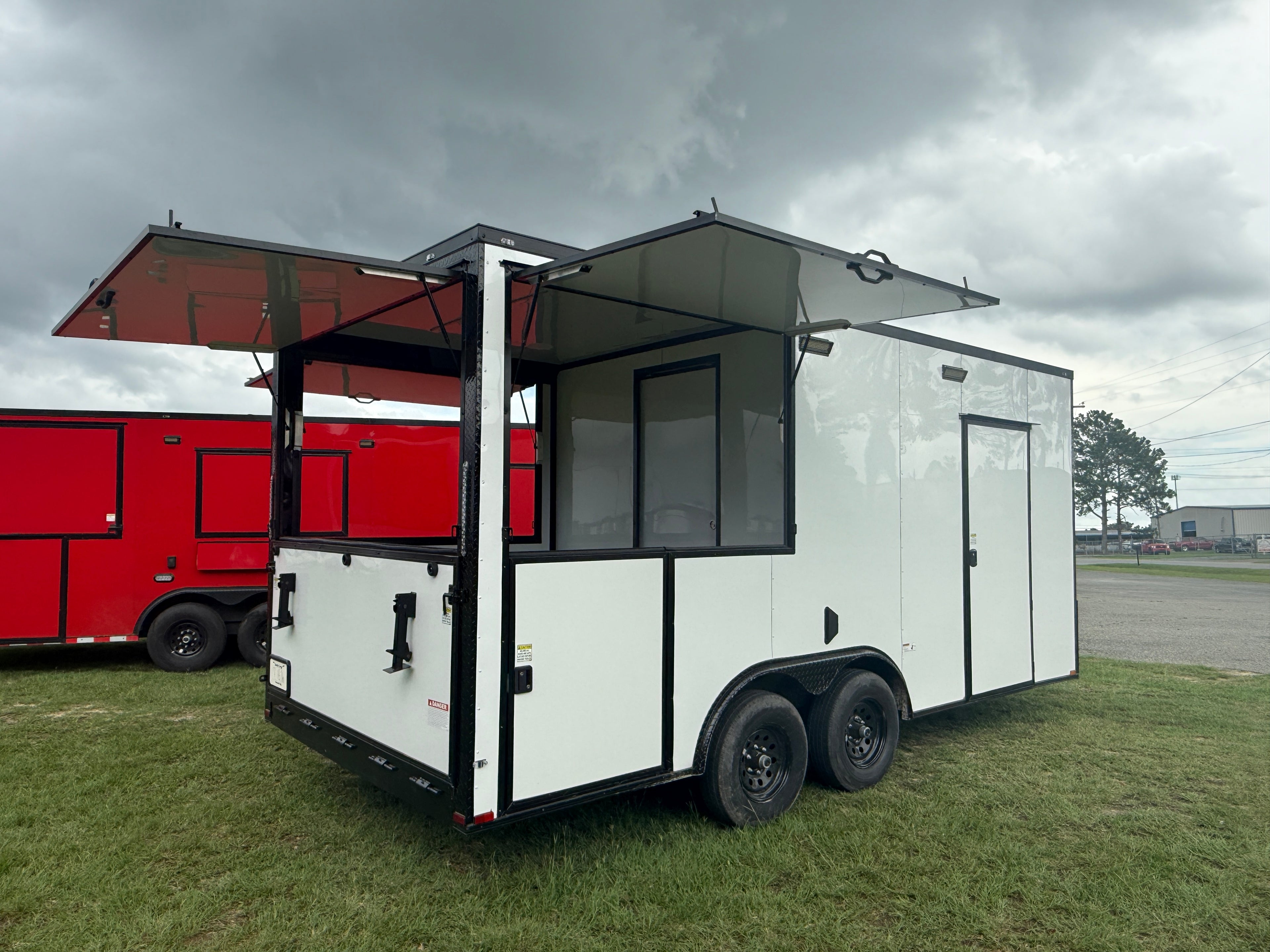 8.5X18TA White Gullwing Porch Trailer