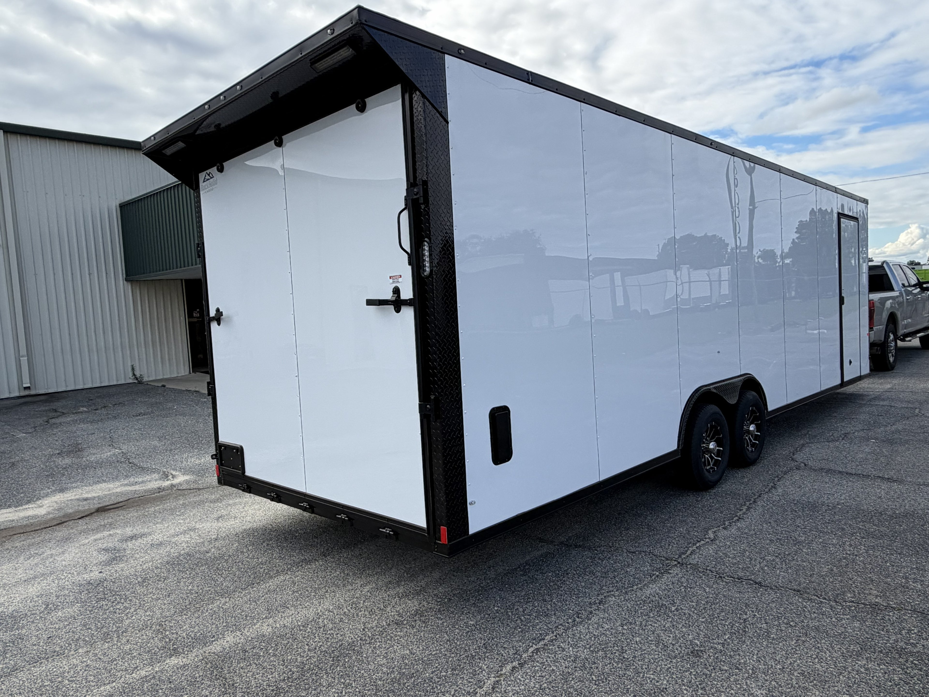 8.5X28TA3 White Standard Car Hauler Trailer