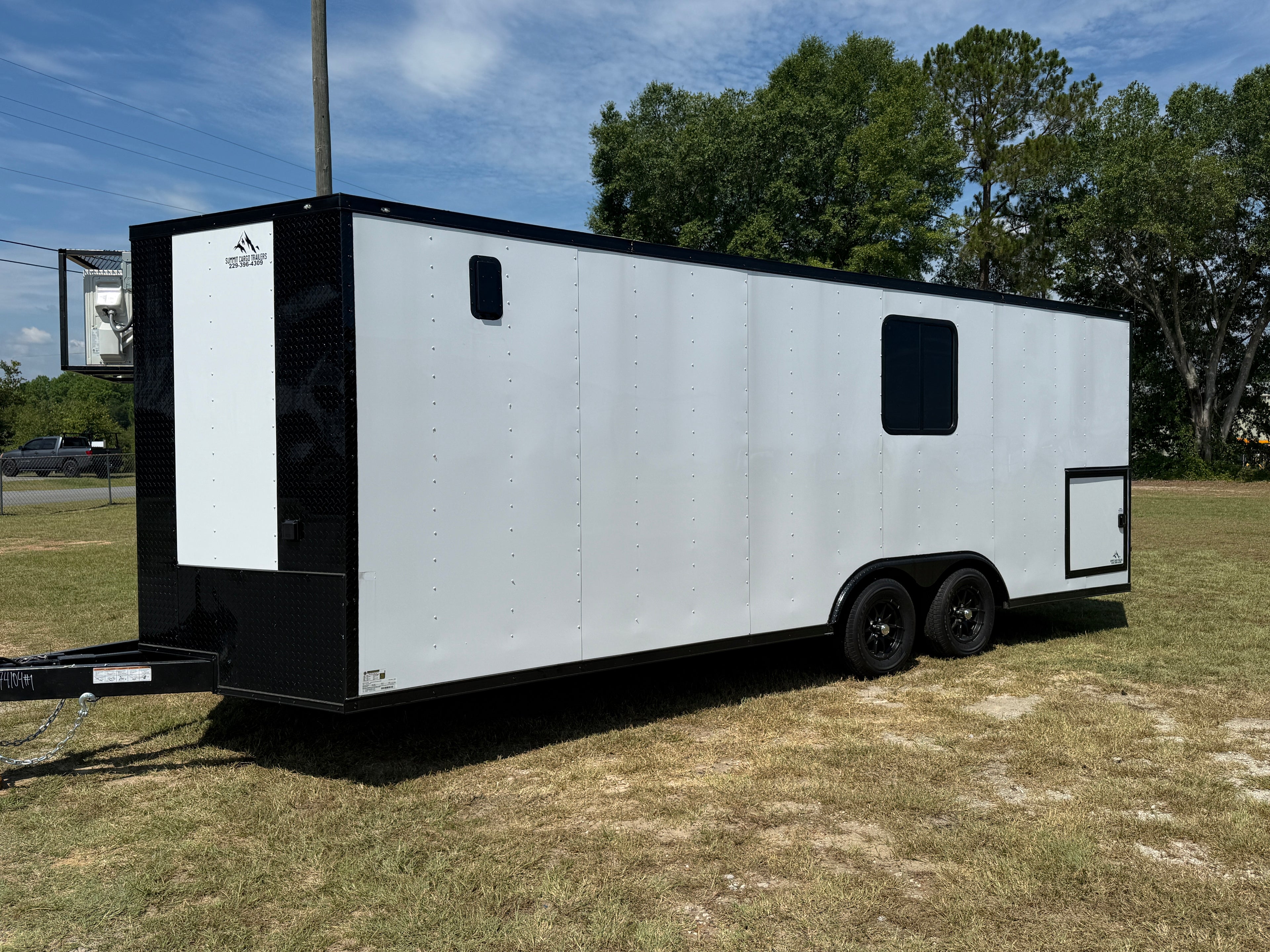 8.5X22TA White Office Trailer
