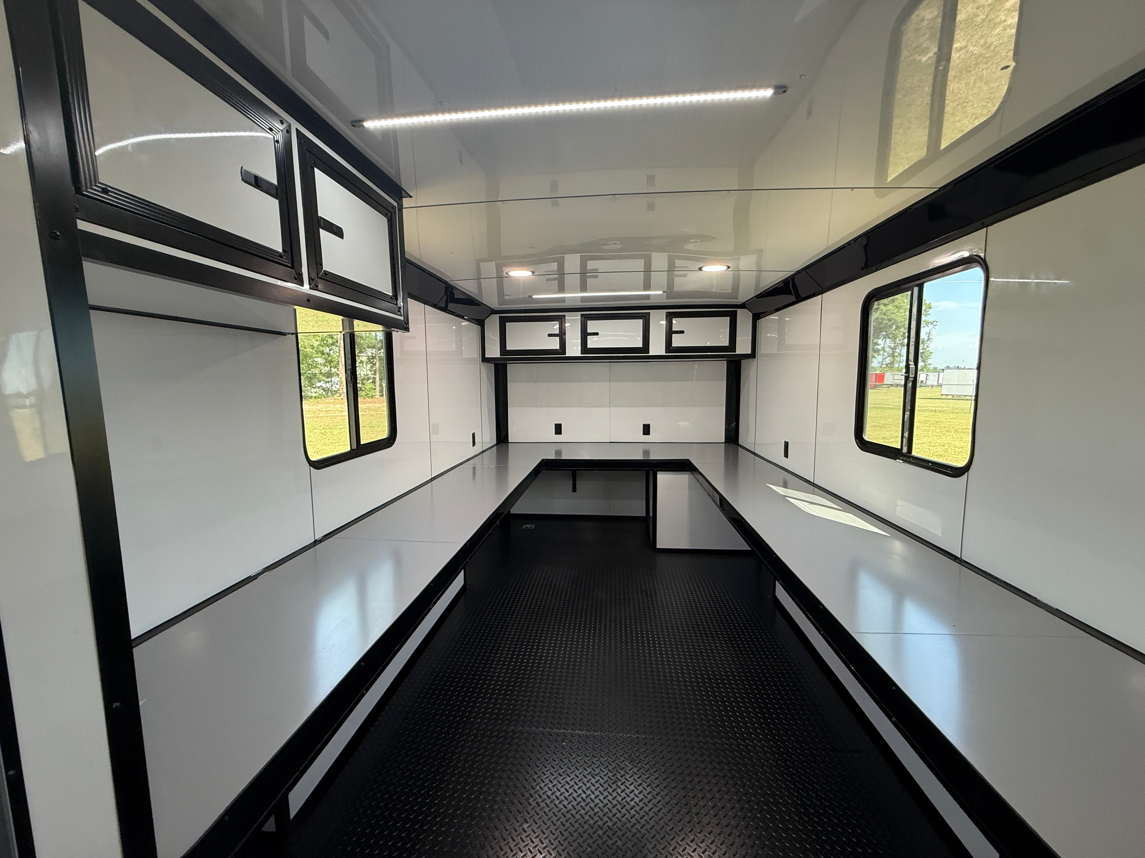 8.5X22TA White Office Trailer
