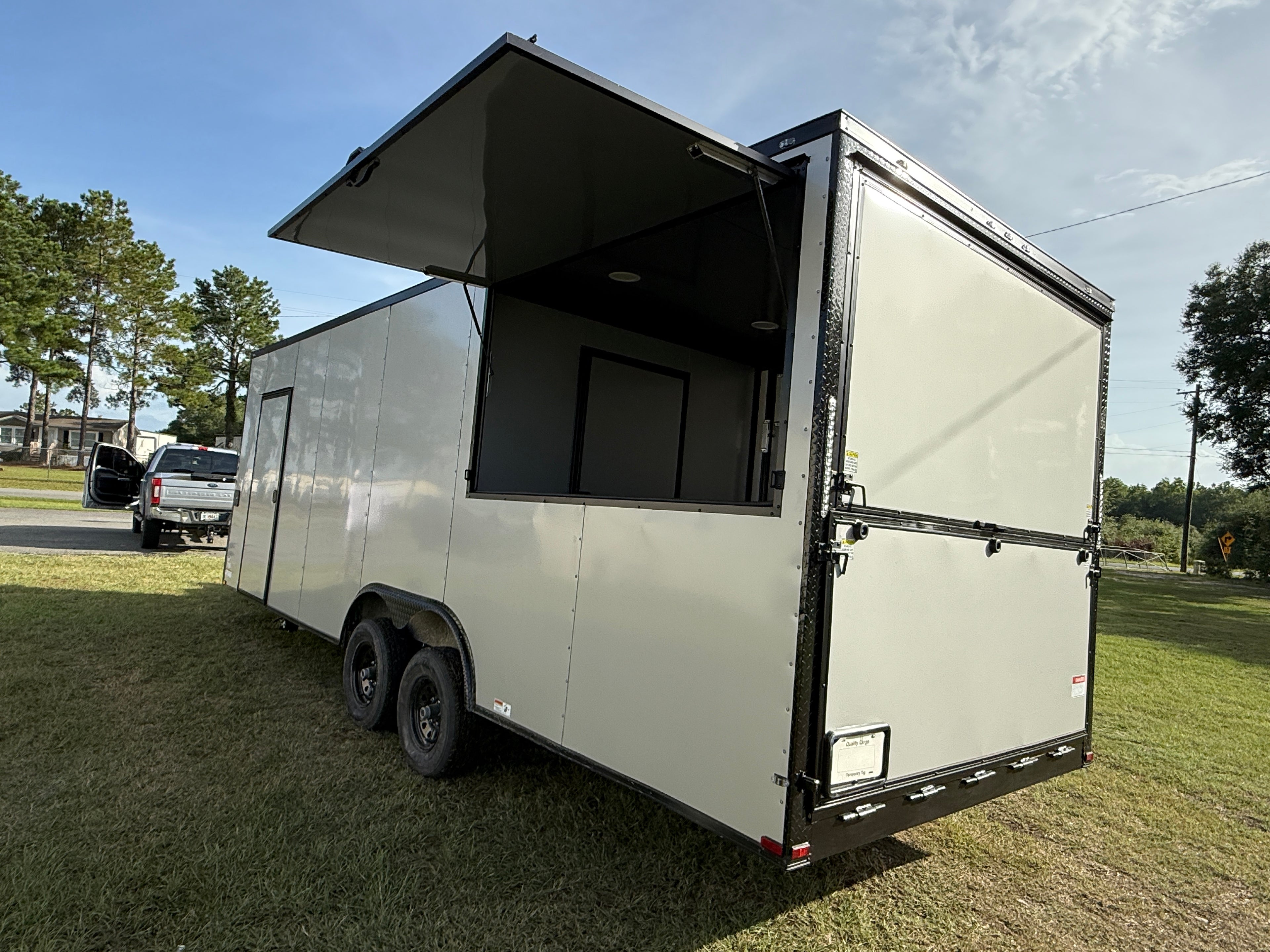 8.5X24TA  Silver Gullwing Porch Trailer