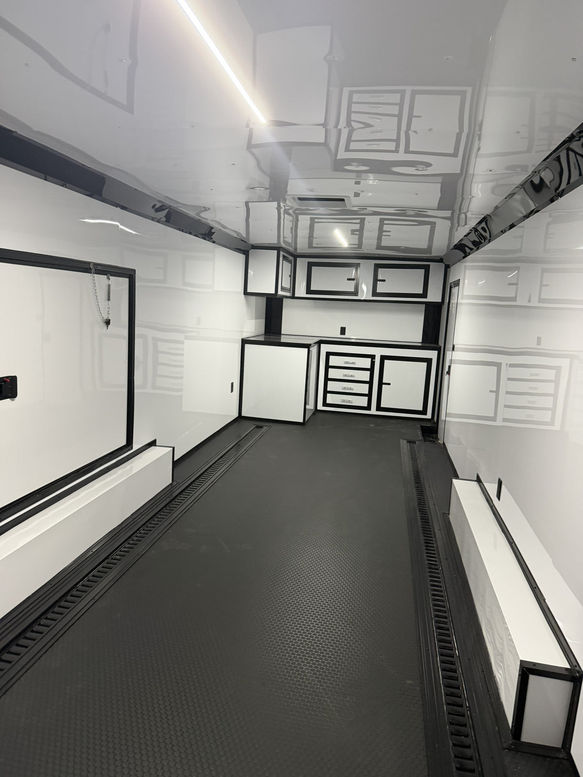 8.5X28TA5 White Race Ready Trailer Car Hauler — image 7 of 11