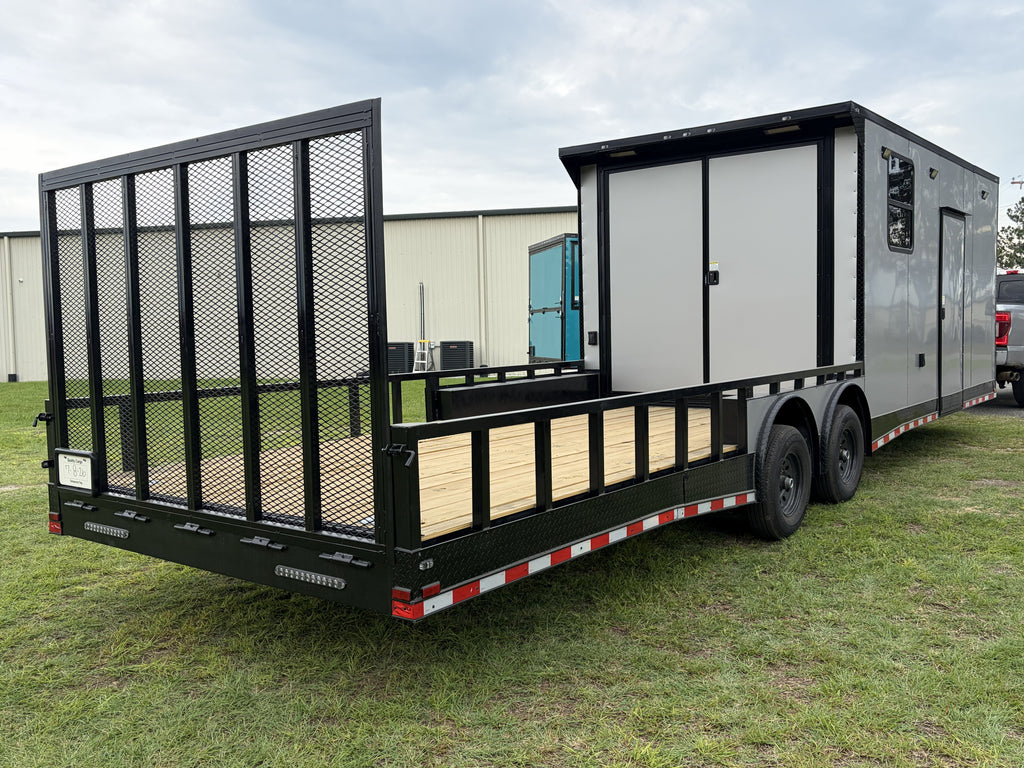 8.5X32TA Silver Hybrid Trailer