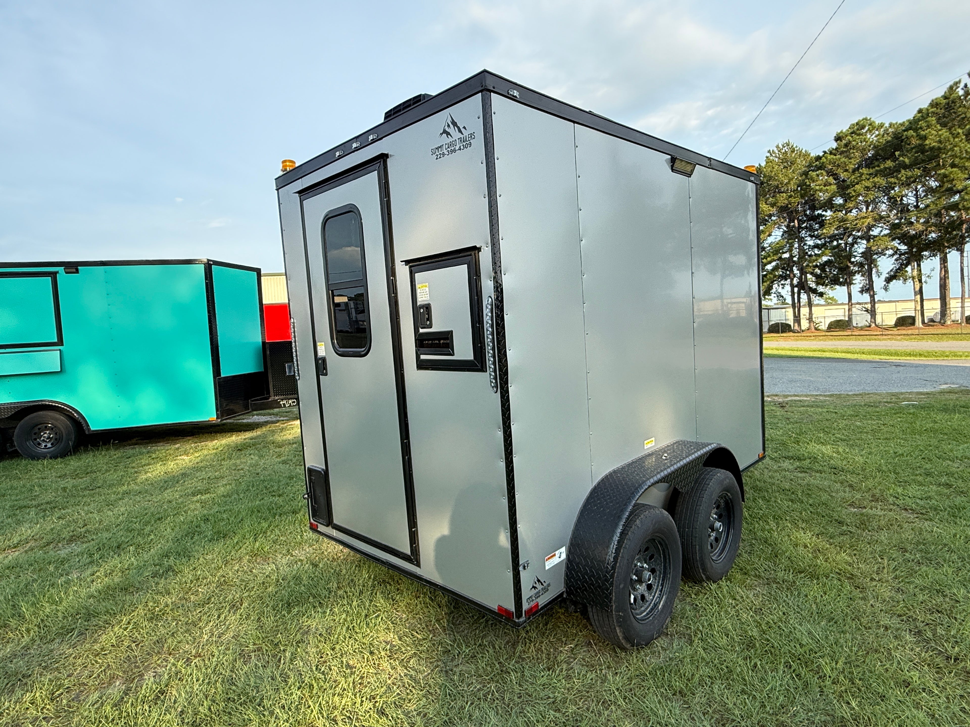 6X10 Silver Fiber Splicing Trailer