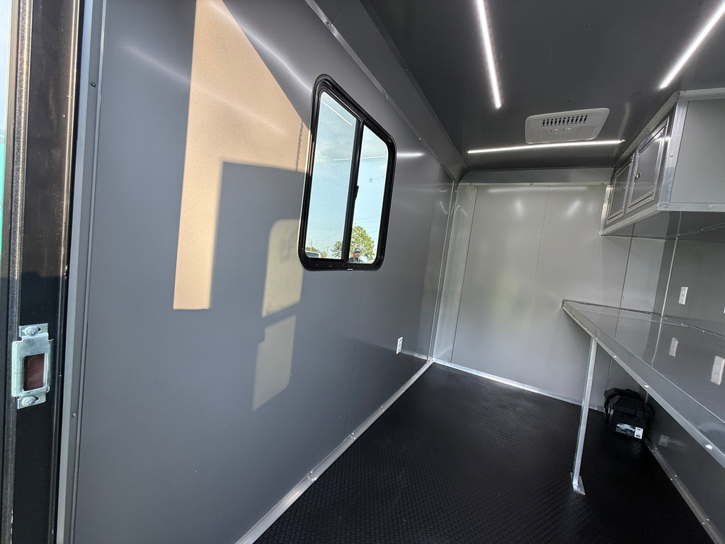 6X10 Silver Fiber Splicing Trailer