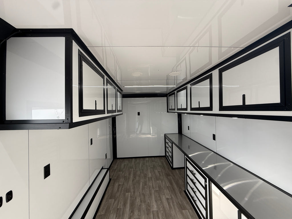 8.5X18 White Office Trailer