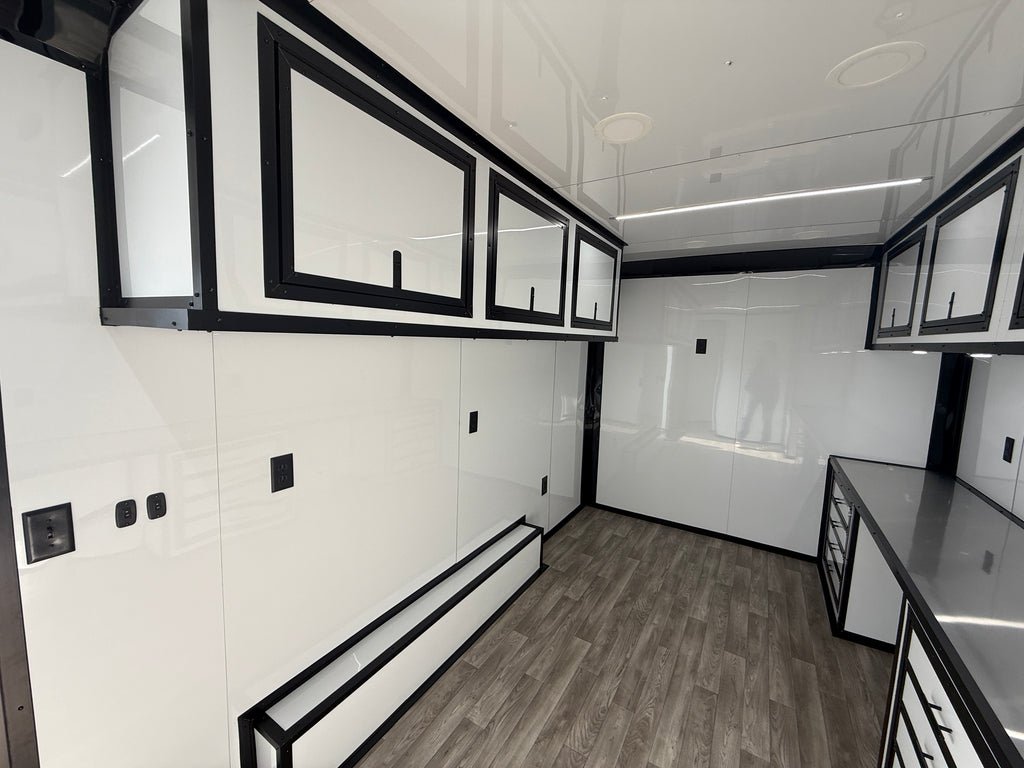 8.5X18 White Office Trailer