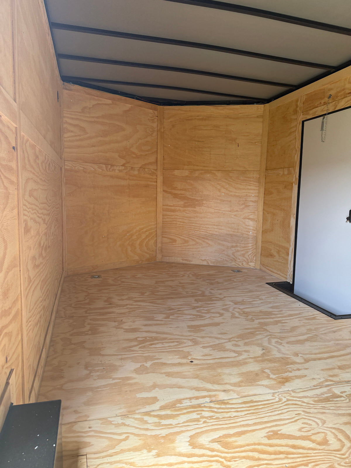 8.5X20 White Standard Car Hauler Trailer