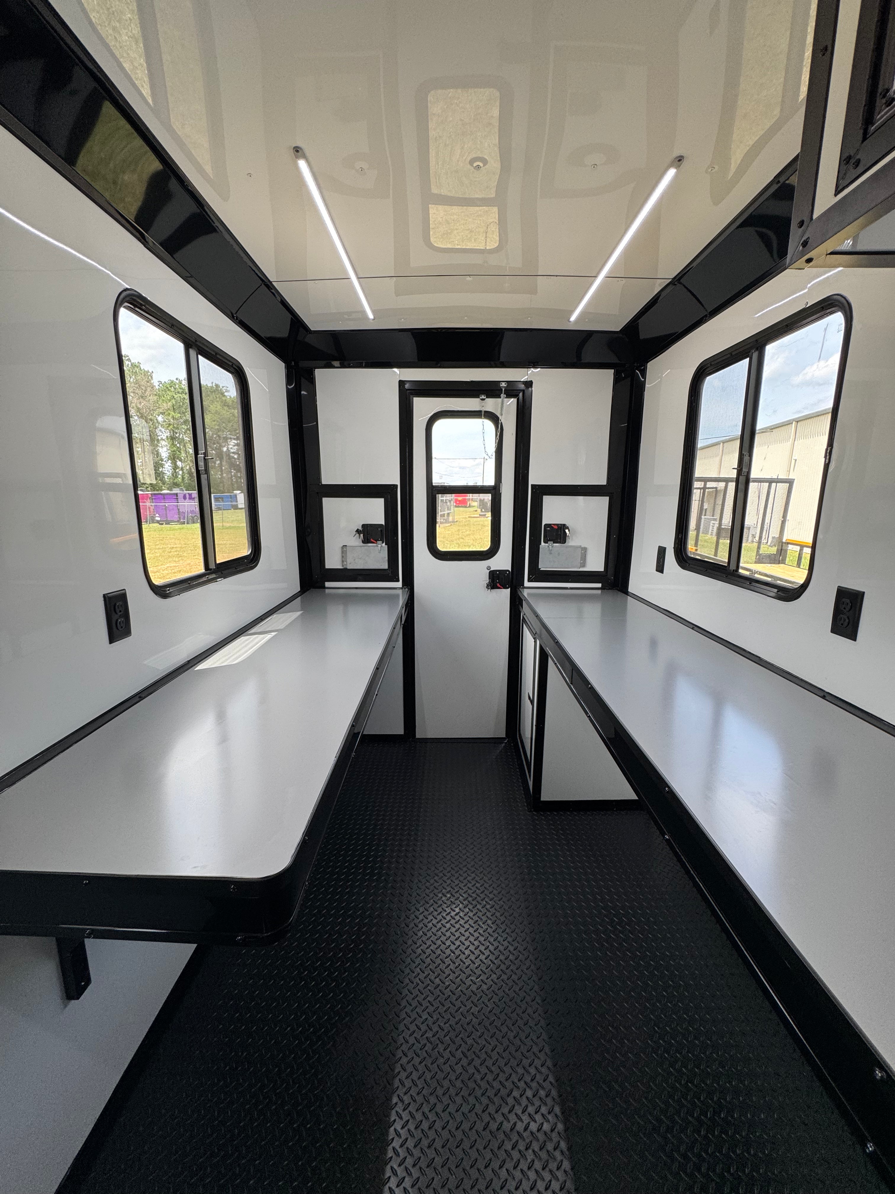 6X10TA White Splicing Trailer BOP