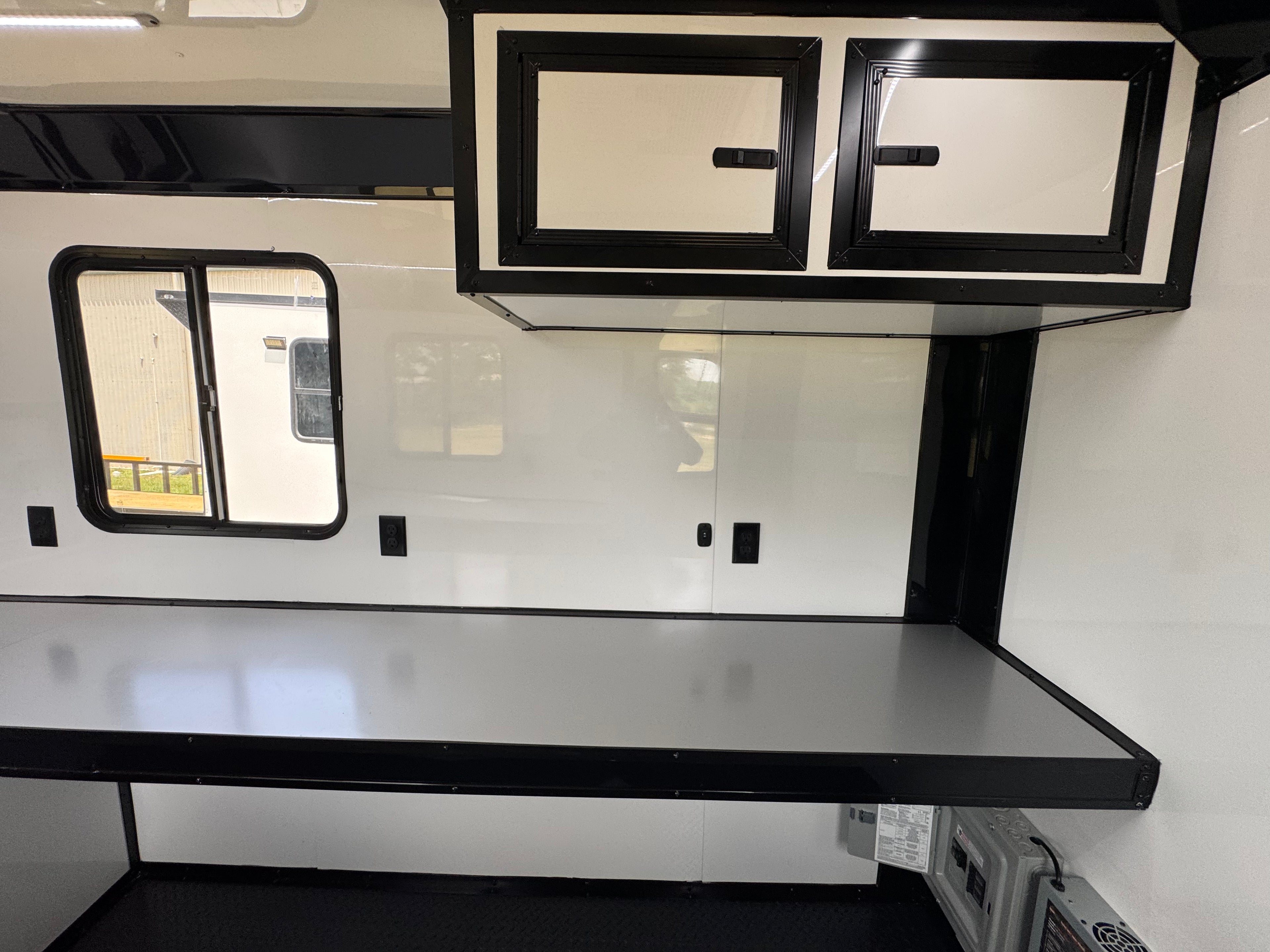 6X10TA White Splicing Trailer BOP