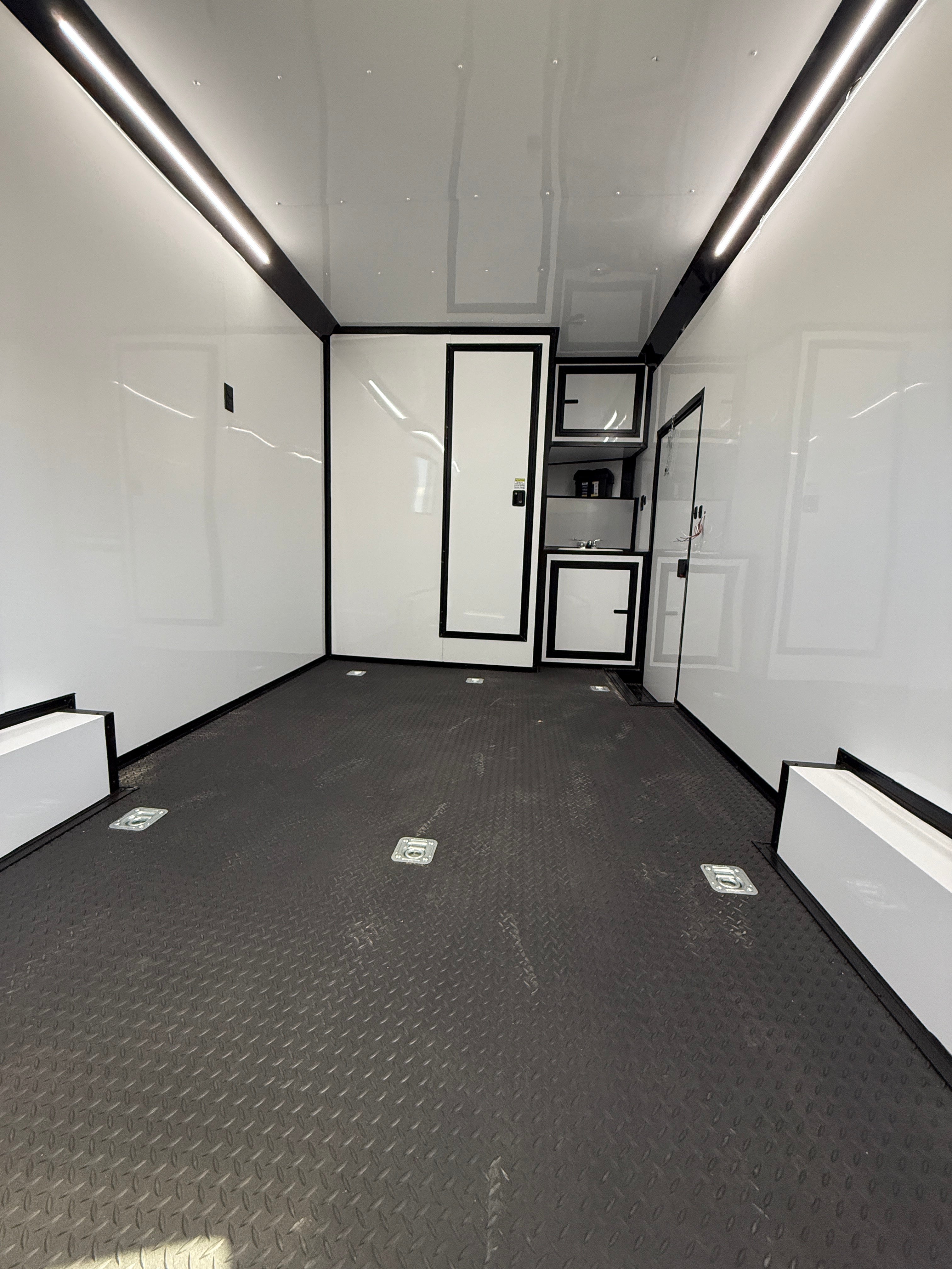8.5X24TA3 White Race Ready Trailer