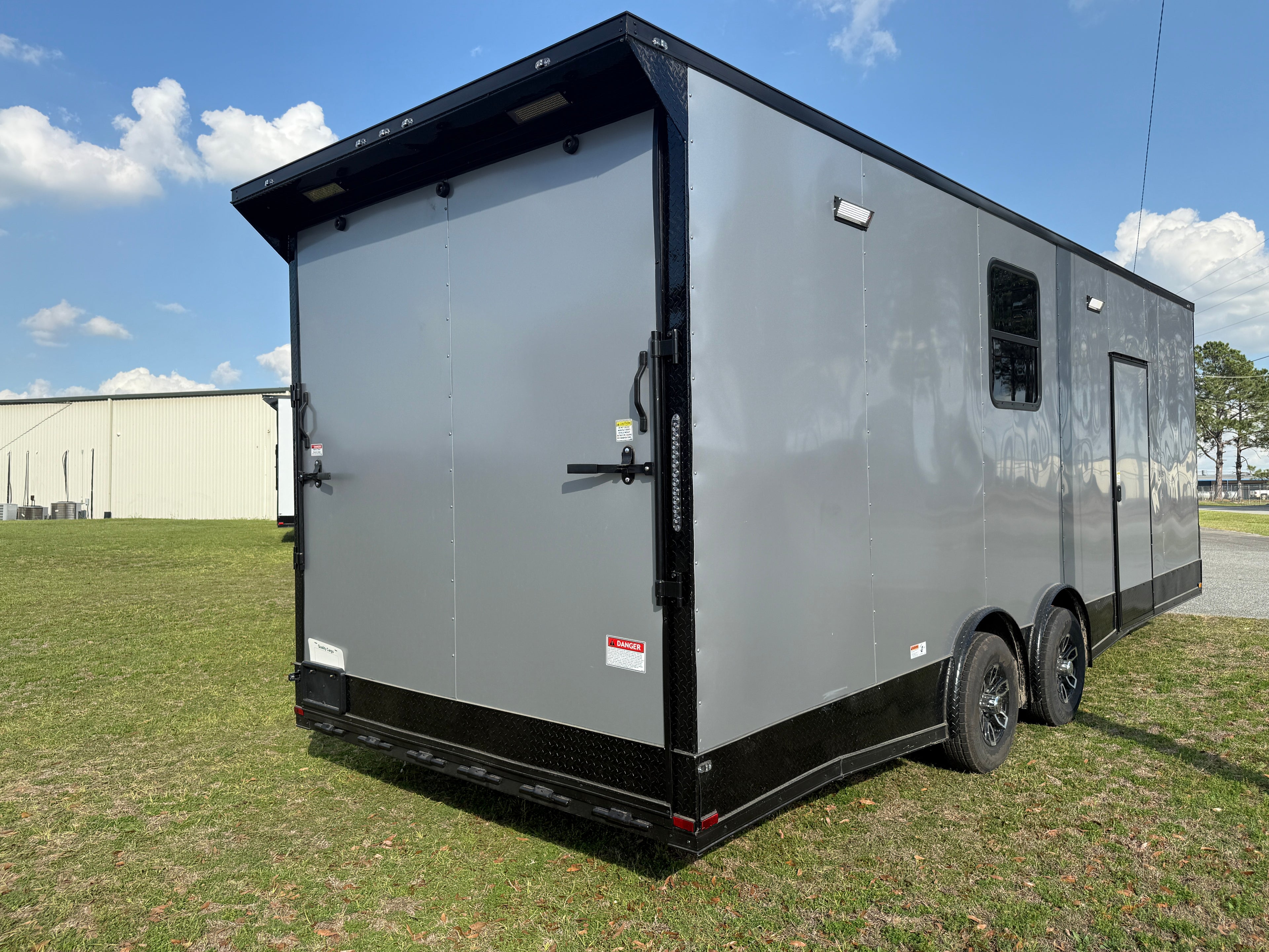 8.5X24TA3 Silver Race Ready Trailer