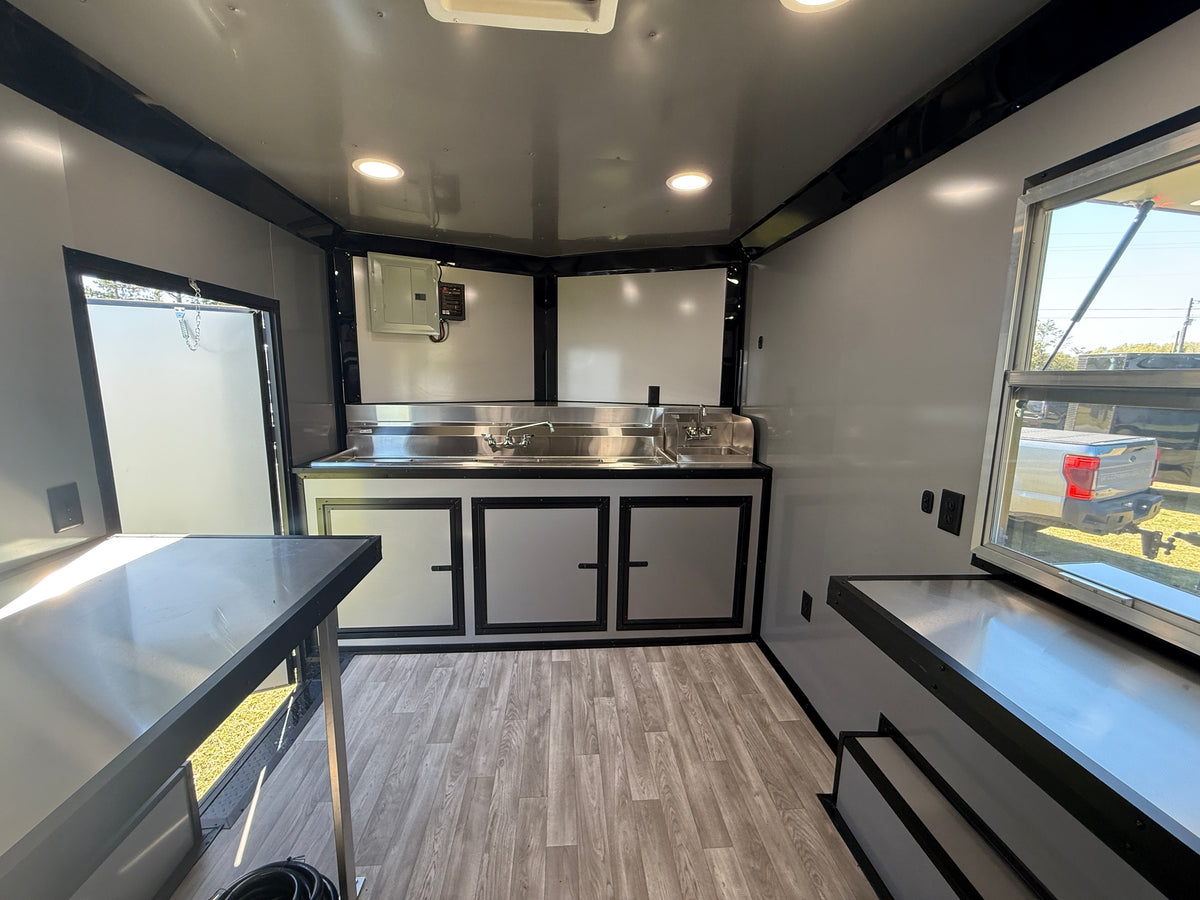8.5X14 White Beverage Trailer Coffee