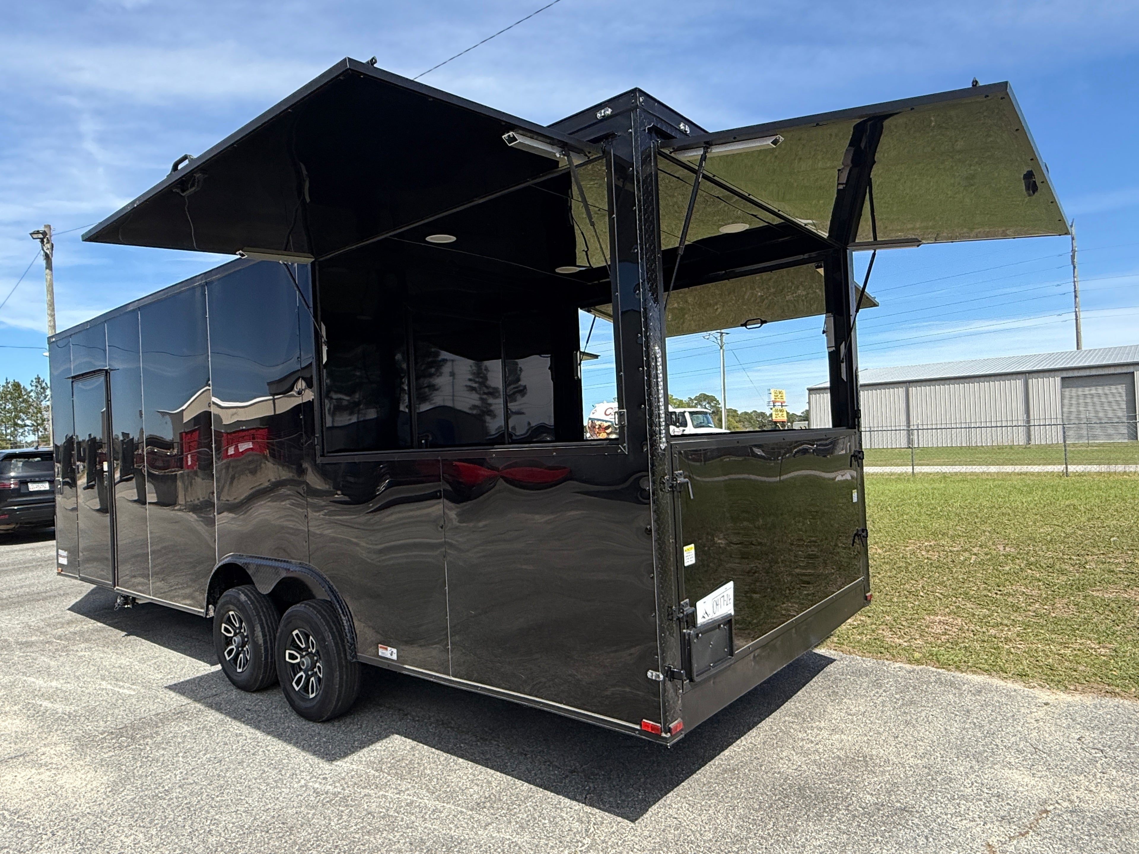 8.5X24TA3 Black Gullwing Porch Trailer