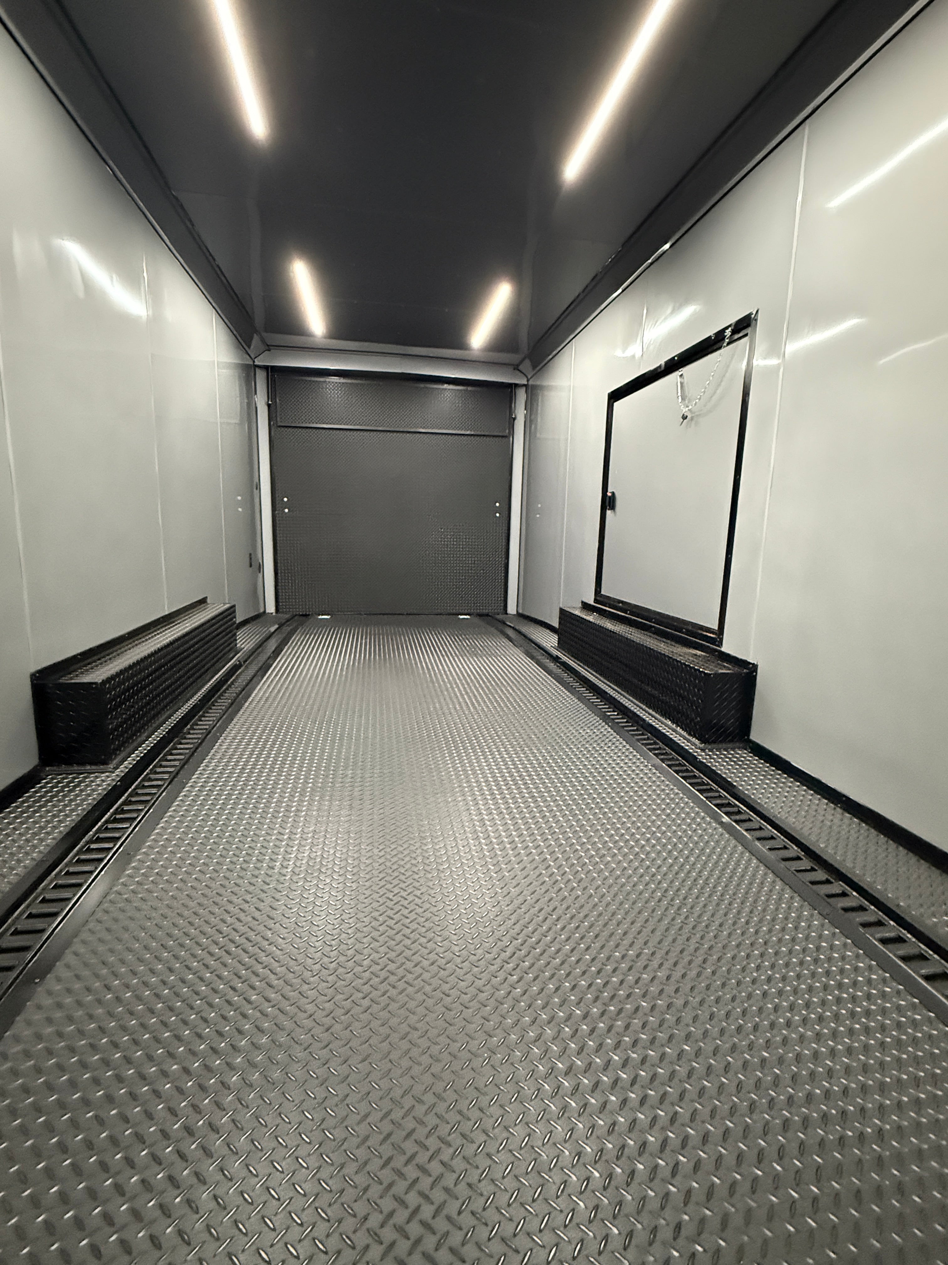 8.5X24TA SilverRace Ready Trailer