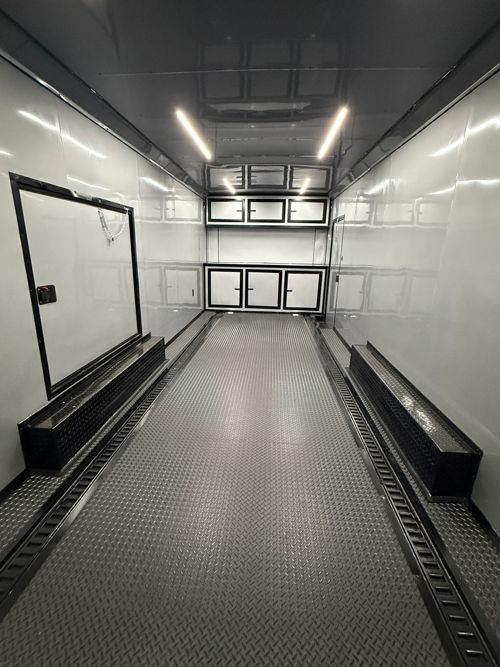 8.5X24TA SilverRace Ready Trailer