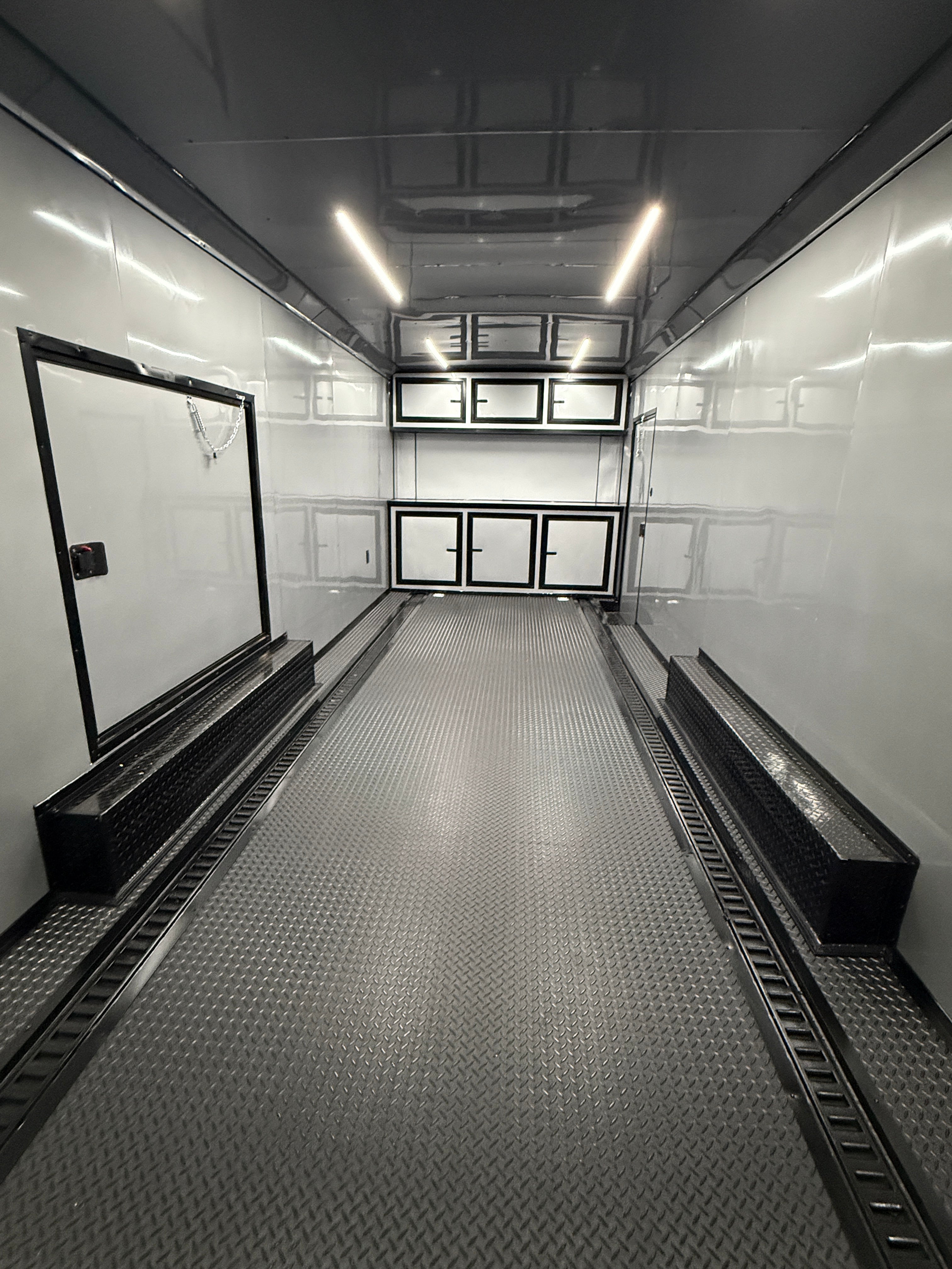 8.5X24TA SilverRace Ready Trailer