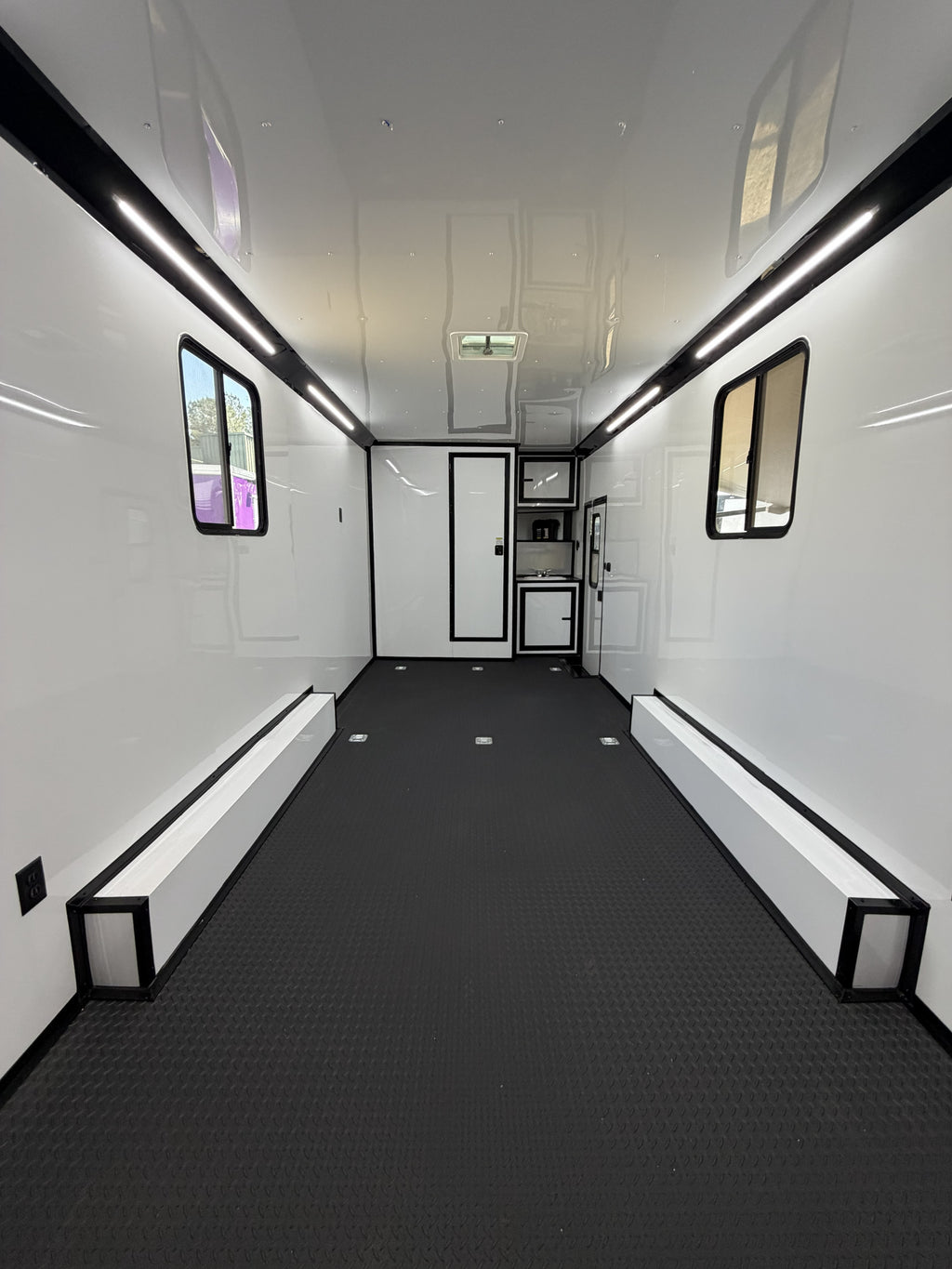8.5X24TA3 White Race Ready Trailer