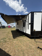 8.5X24TA3 White Race Ready Trailer