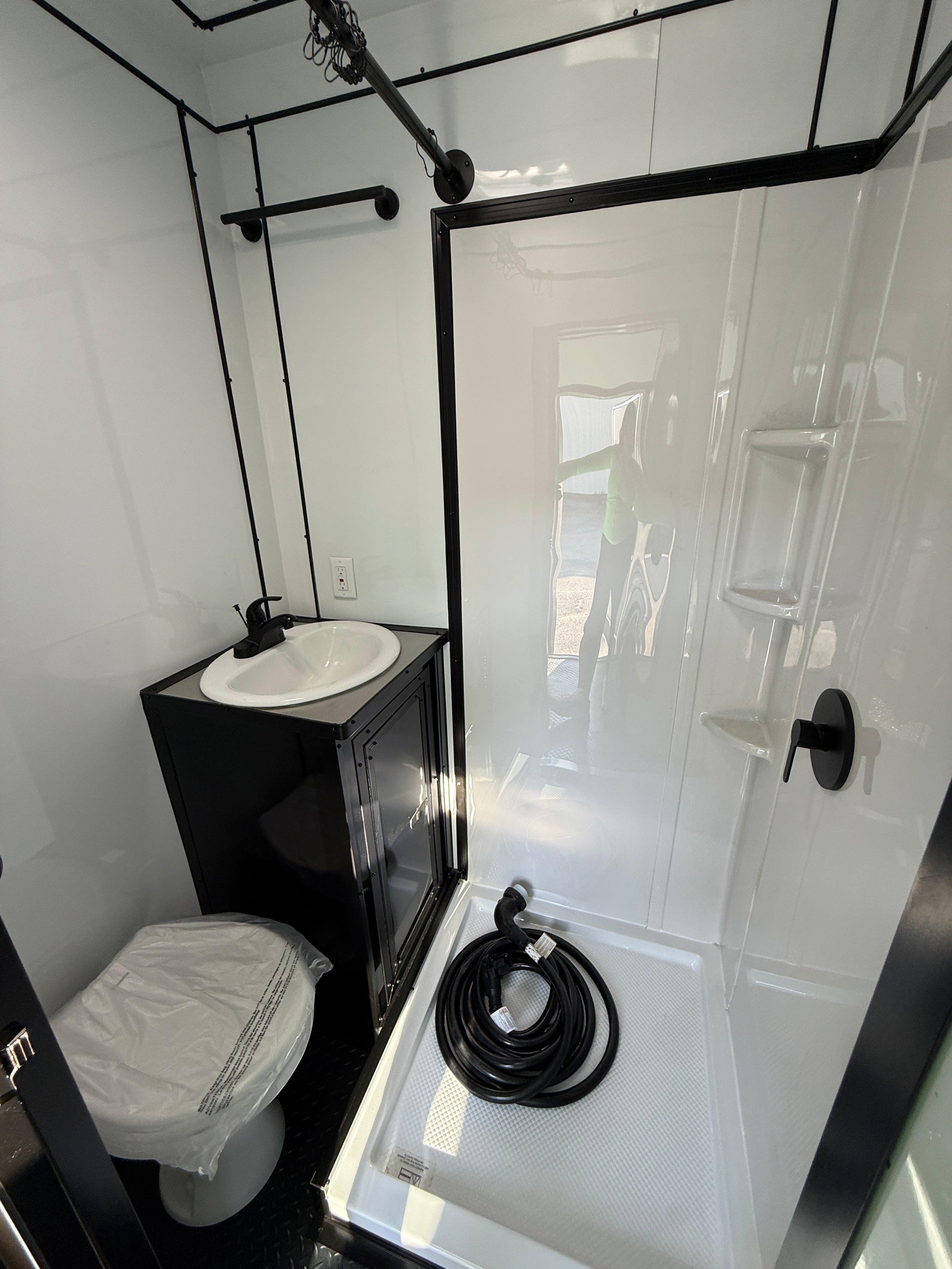 8.5X34TTA White Race Ready Trailer