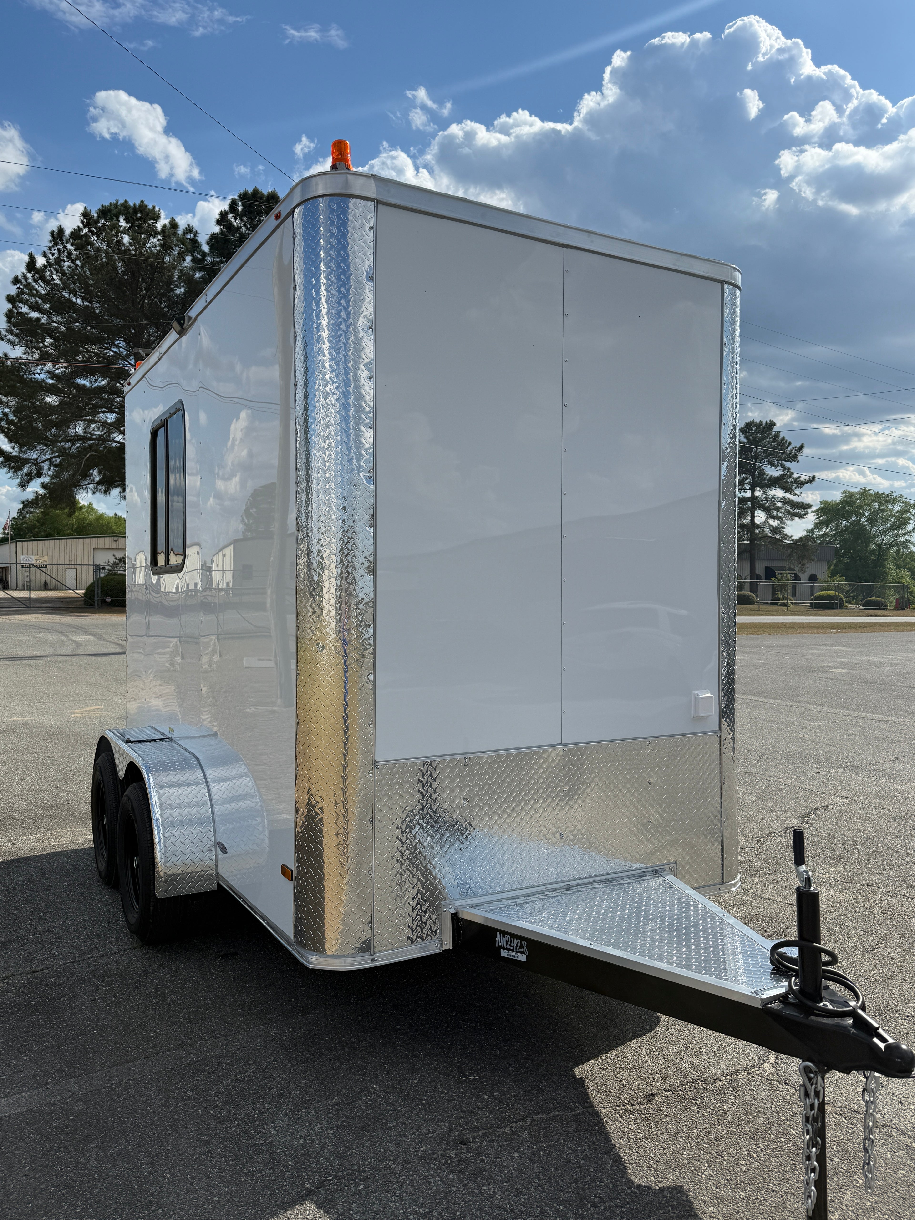6X10TA White Splicing Trailer