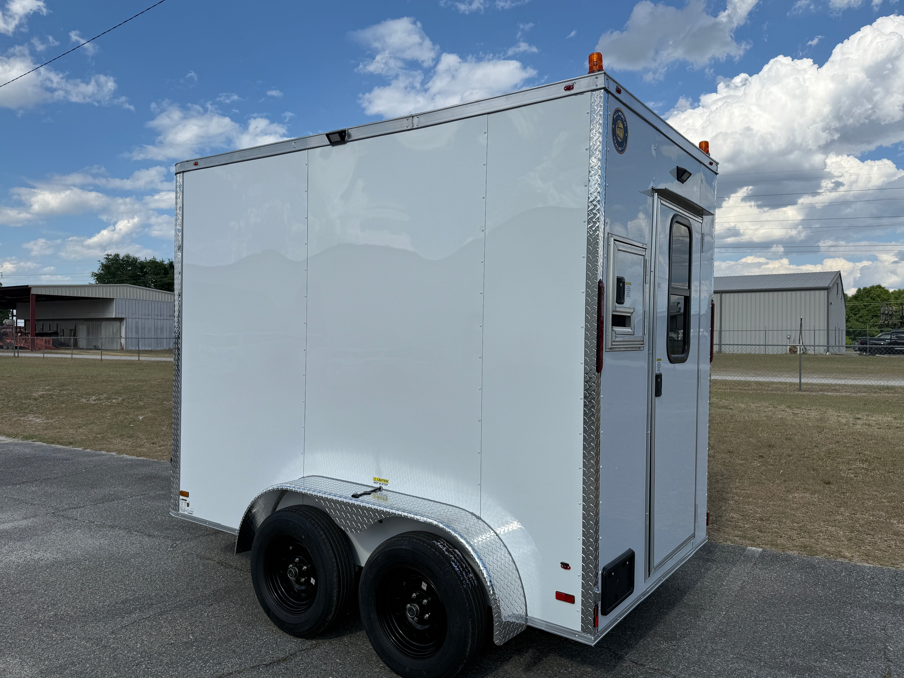 6X10TA White Splicing Trailer