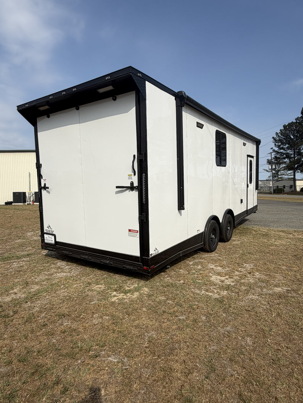 8.5X24TA3 White Race Ready Trailer