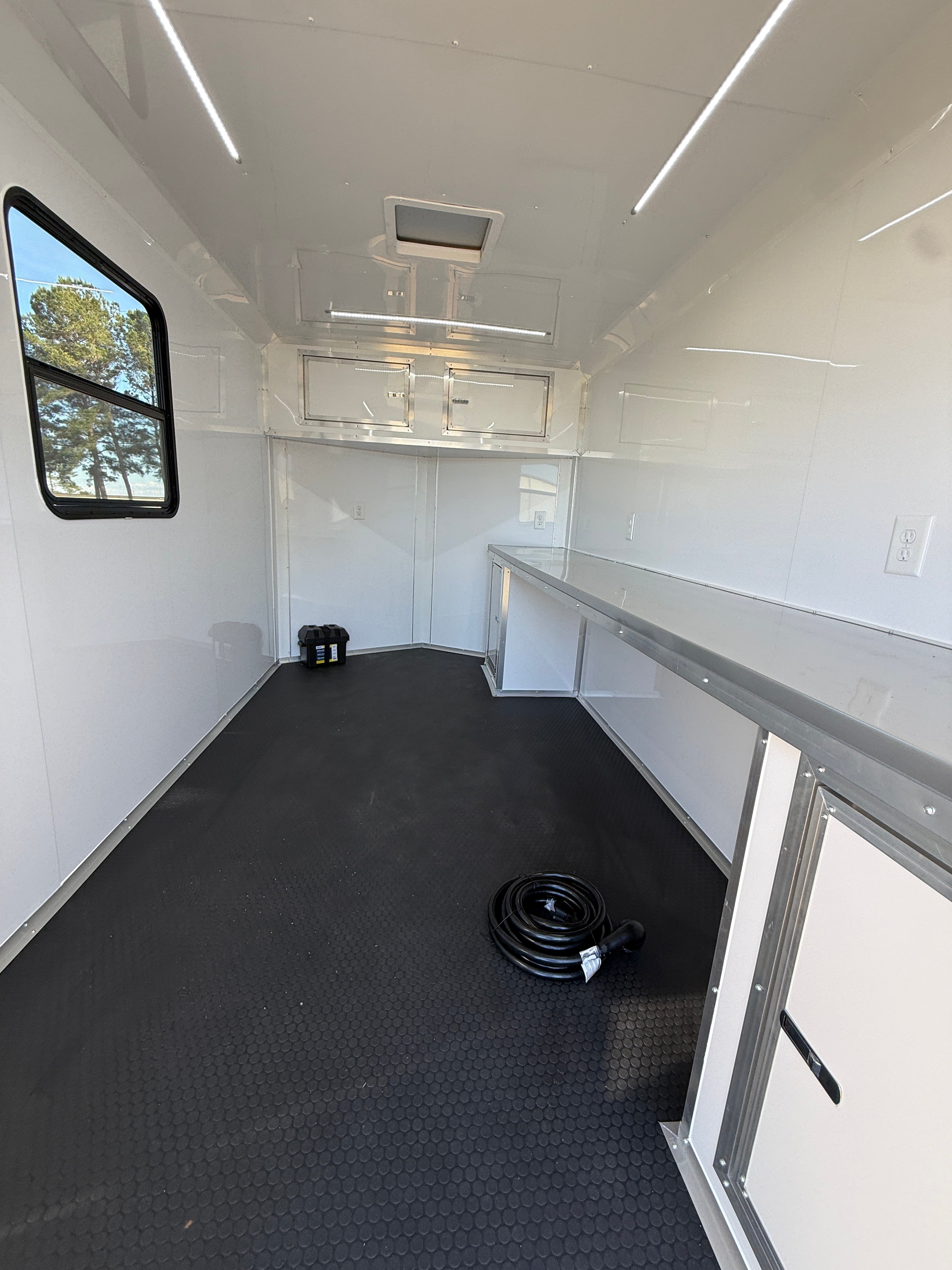 7X12TA White Splicing Trailer