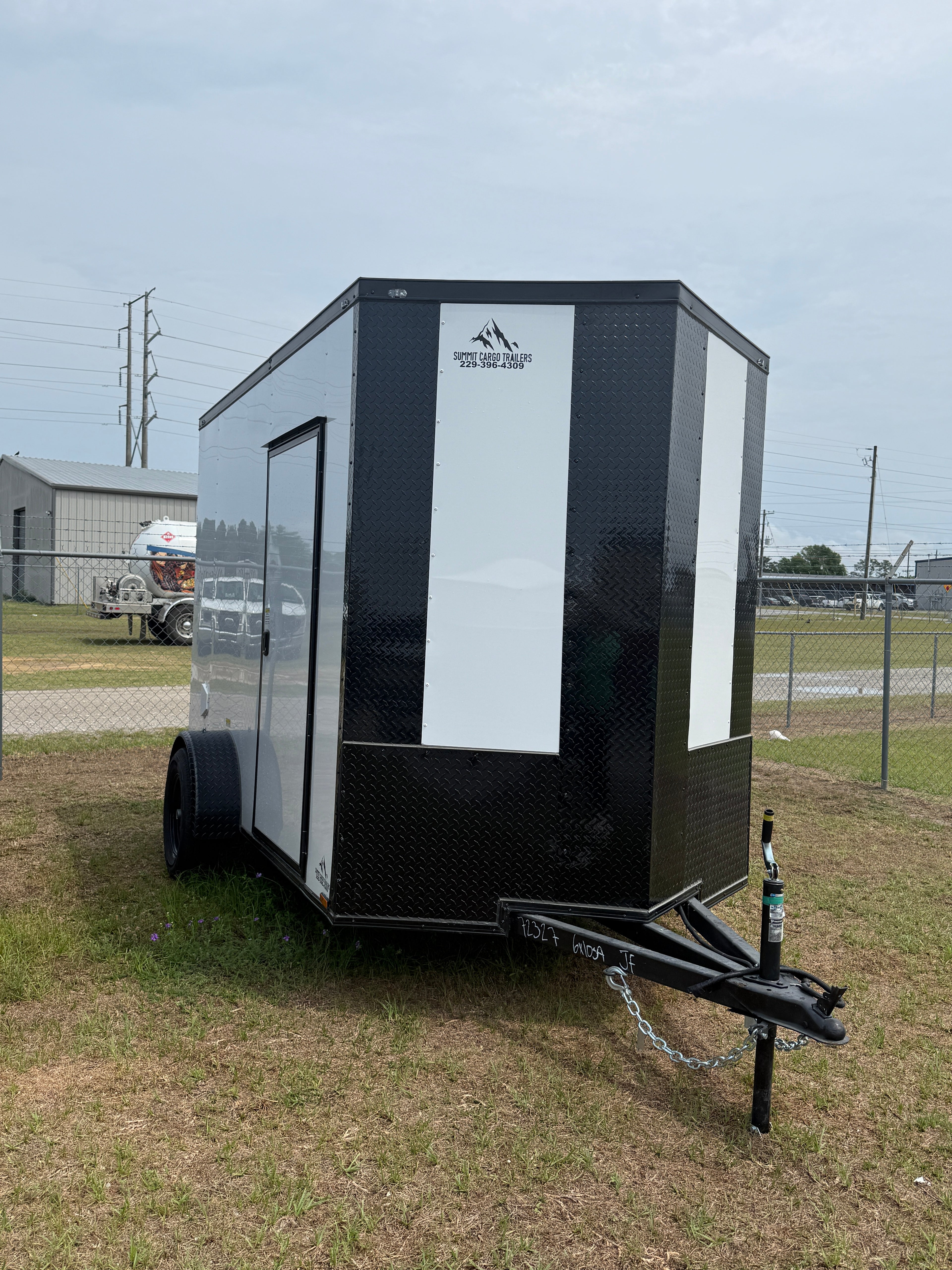 6X10SA White Standard Trailer