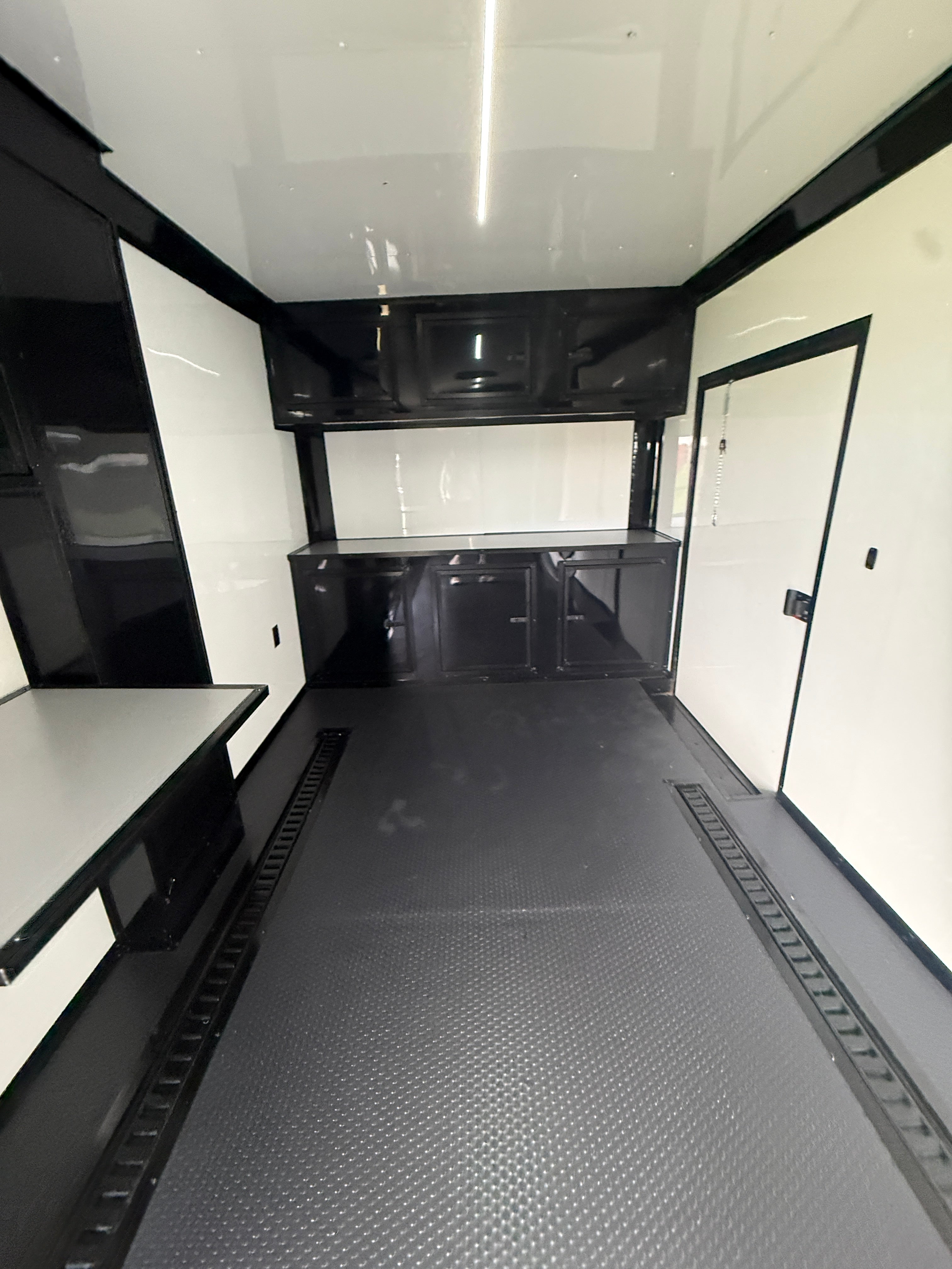 8.5X28TA5 White Race Ready Trailer