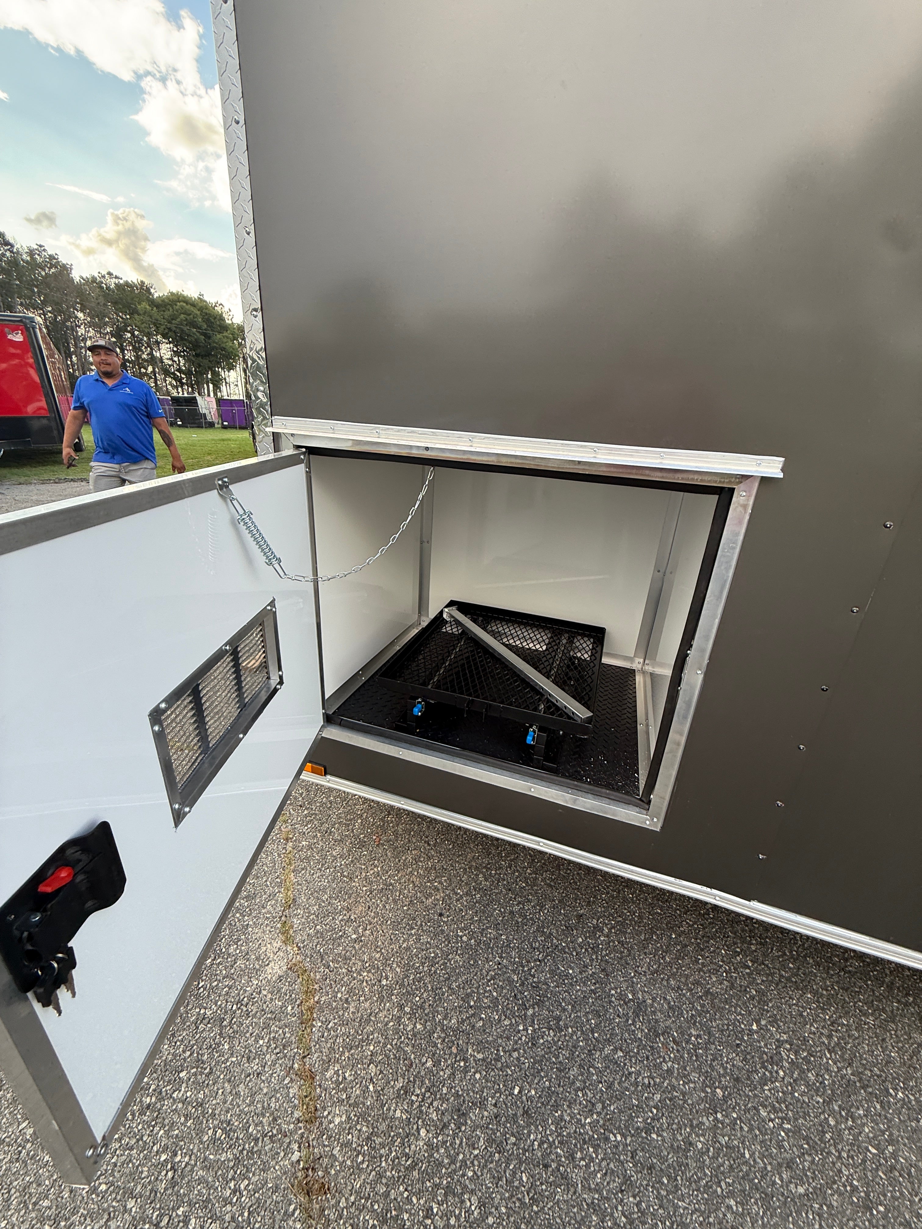 8.5X20TA Charcoal RC Office Trailer