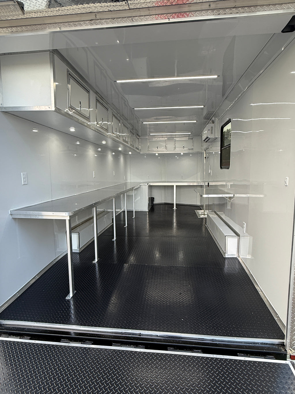8.5X20TA Charcoal RC Office Trailer