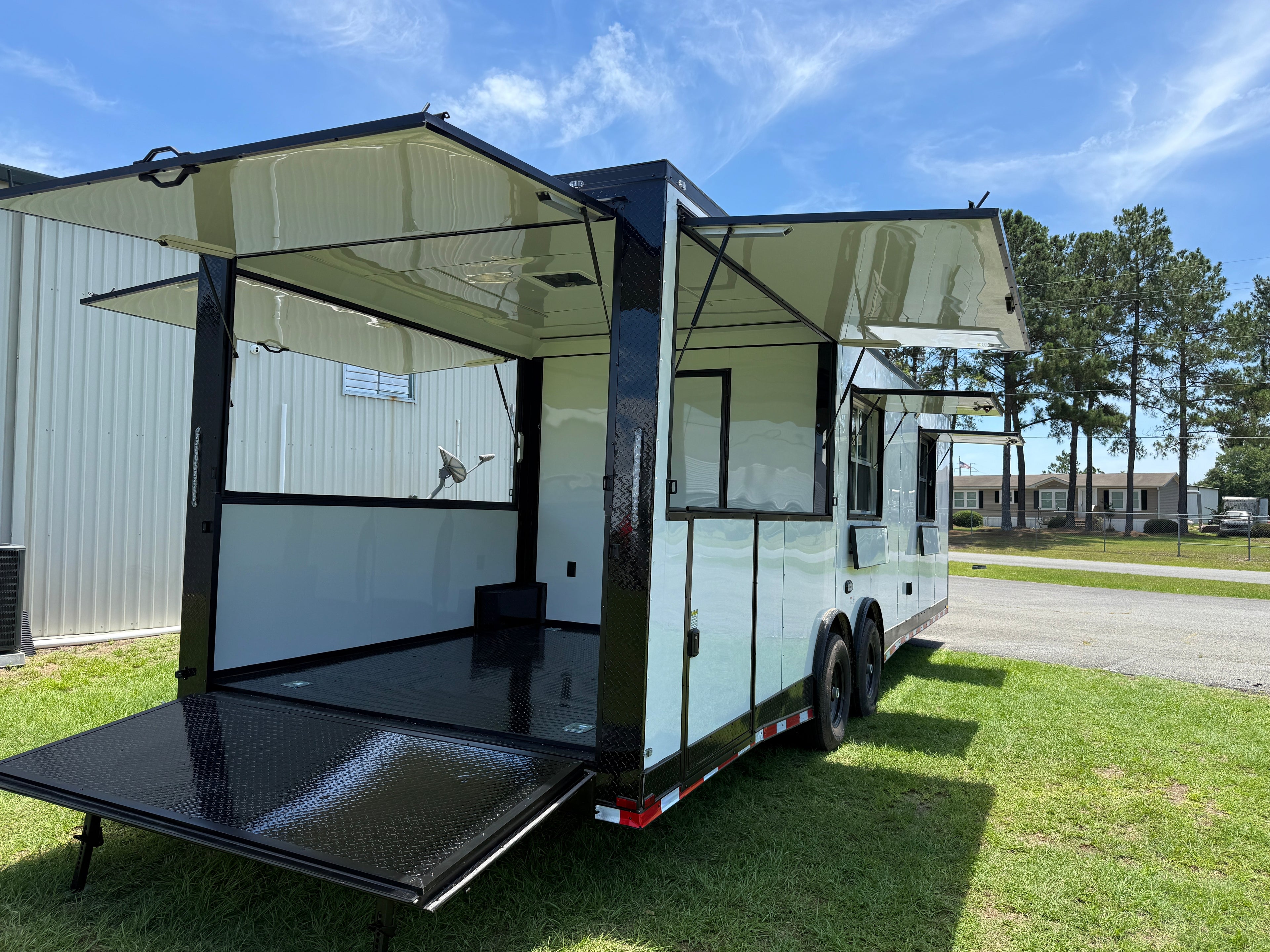 8.5X30TA White Concession Gullwing Porch Trailer