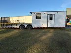 8.5X32TA White Hybrid Trailer