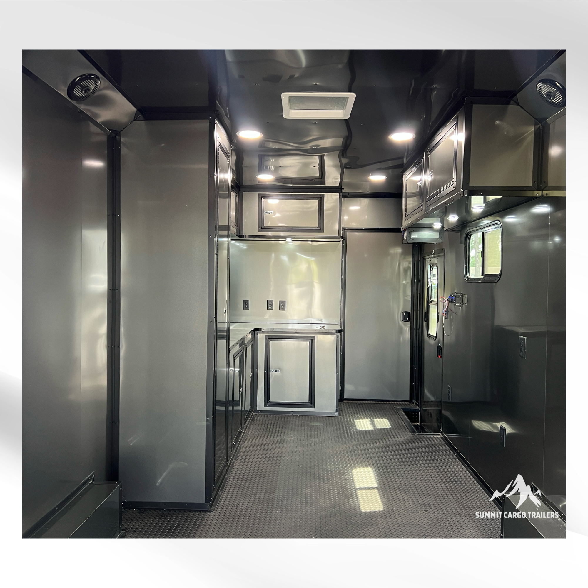 8.5X34TTA3 Charcoal Hybrid Trailer