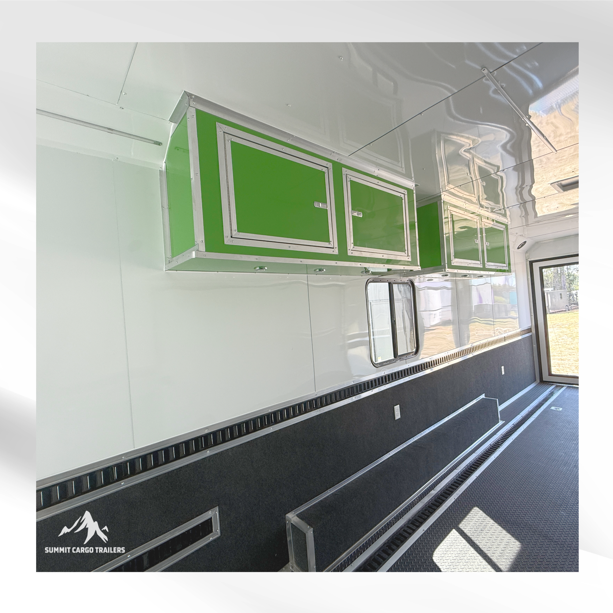 8.5X32TTA White Race Ready Trailer