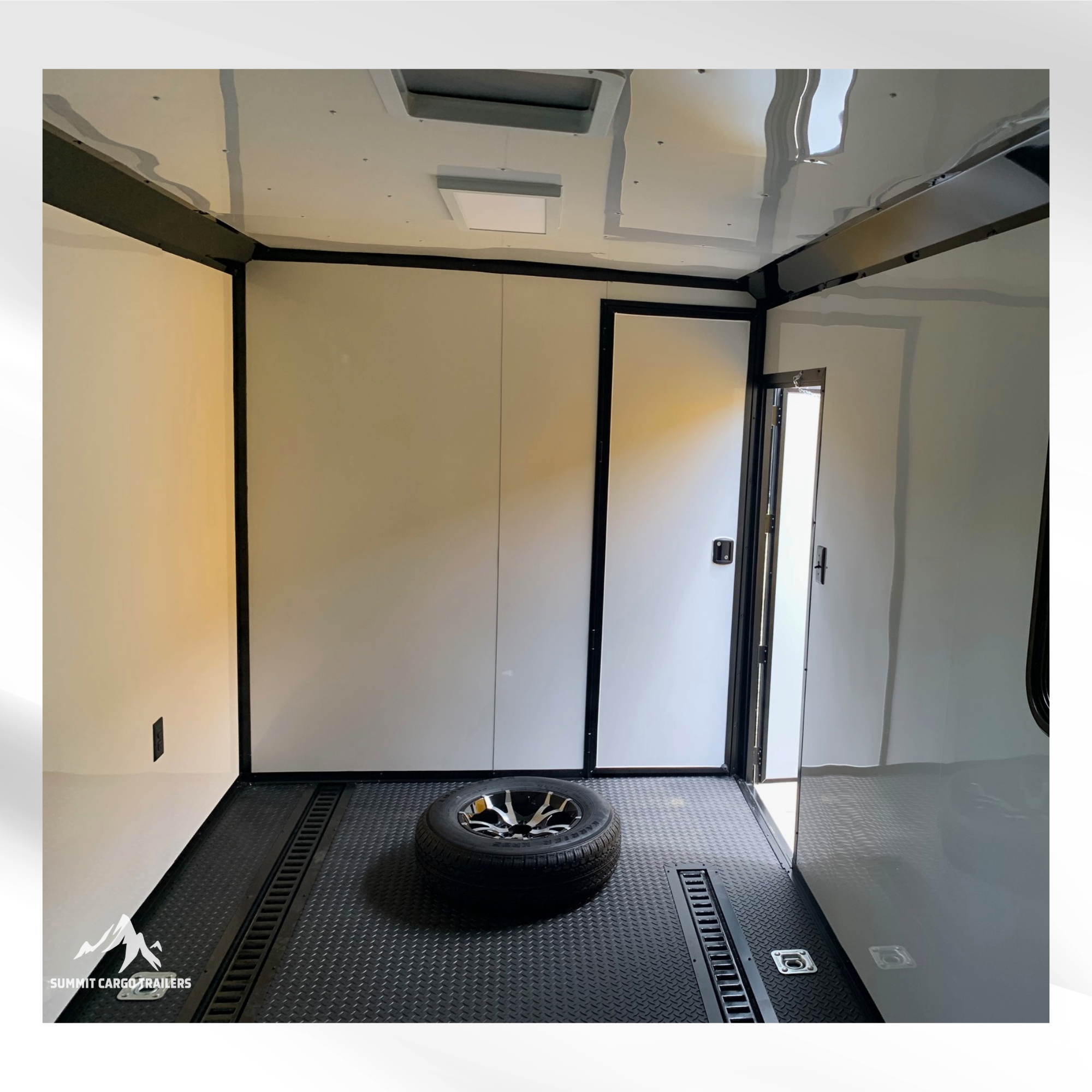 7X20TA Silver Race Ready Trailer