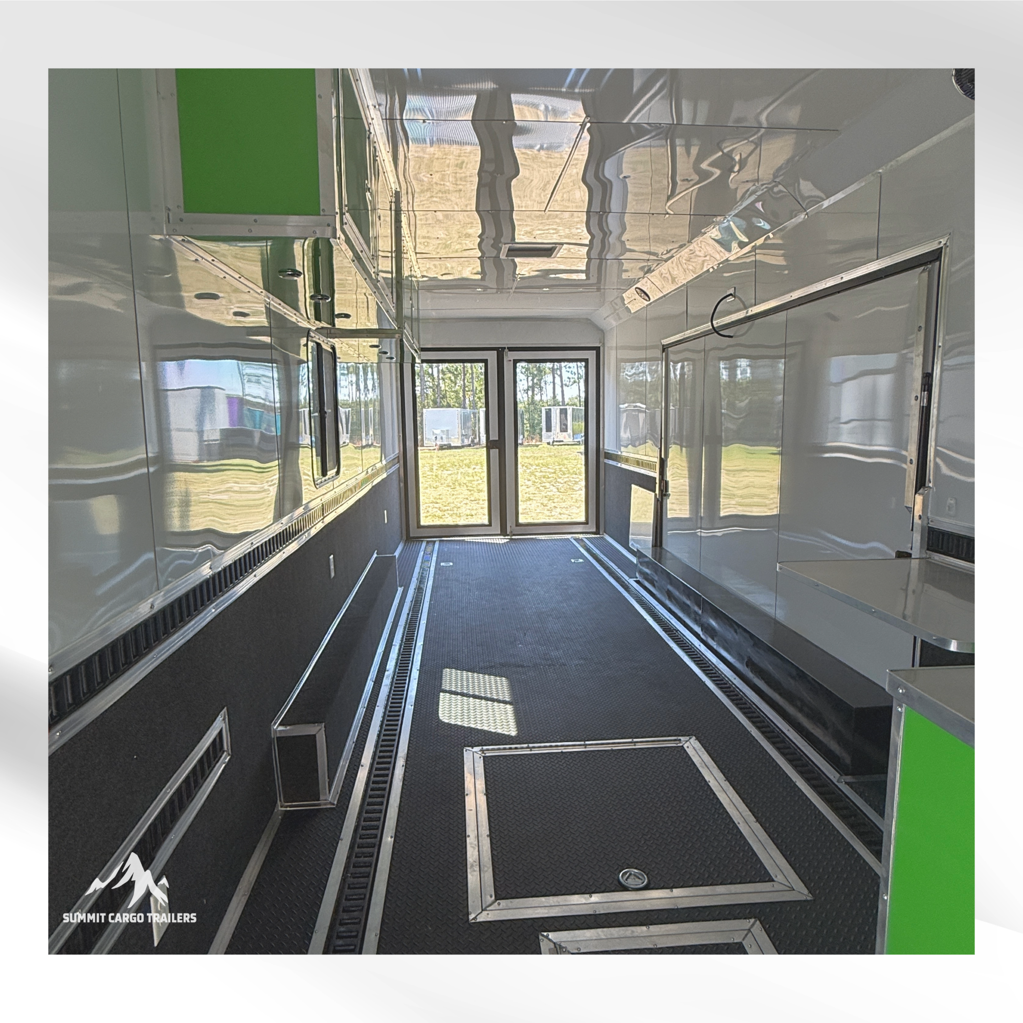 8.5X32TTA White Race Ready Trailer