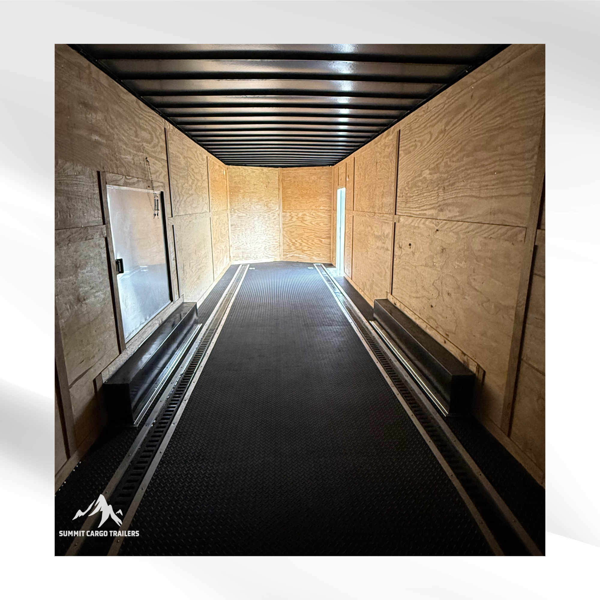 8.5X32TA5 White Car Hauler Trailer