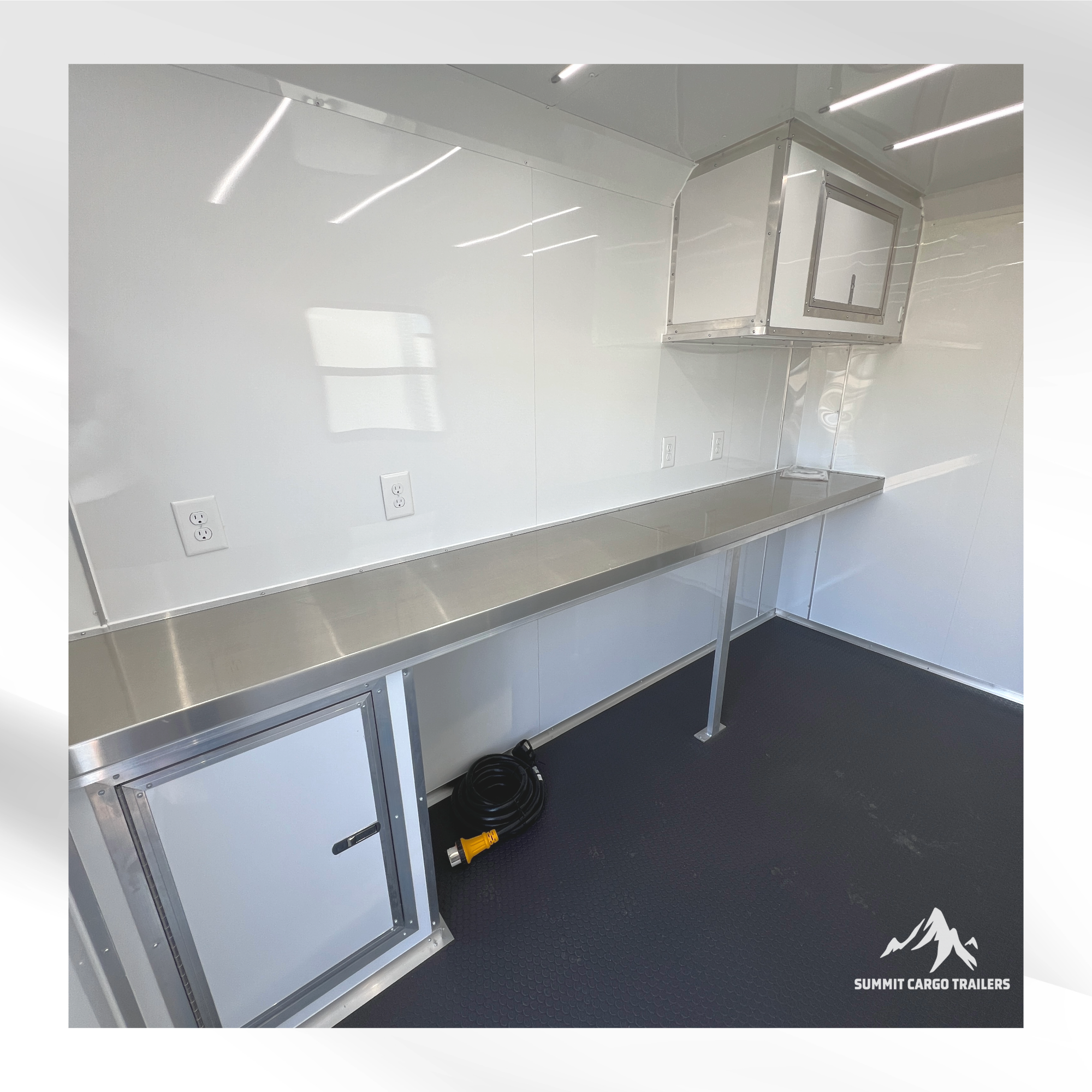 6X10TA White Splicing Trailer