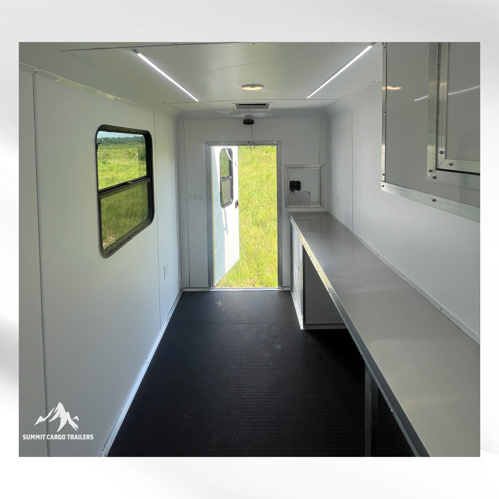 6X10TA White Splicing Trailer