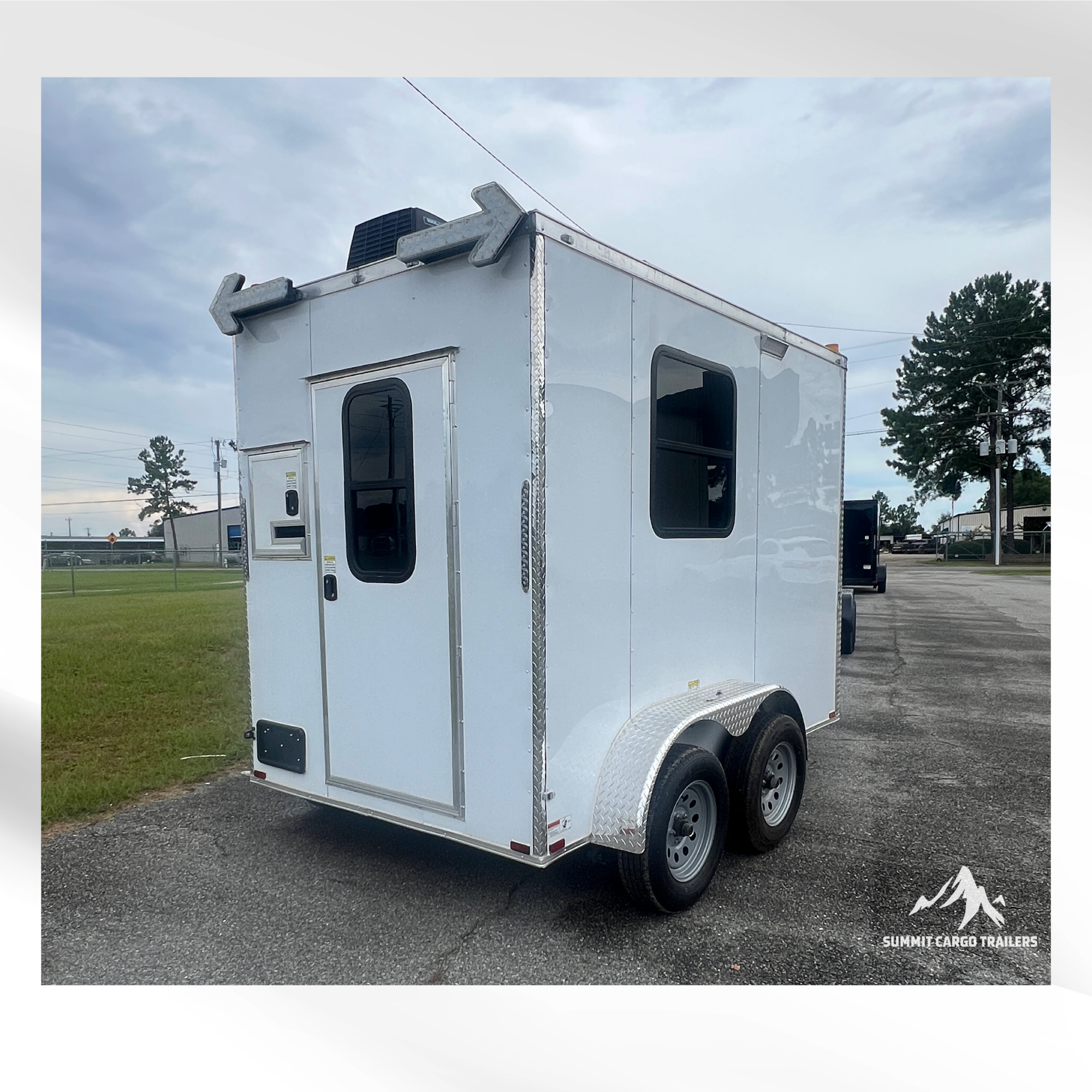 6X10TA White Splicing Trailer
