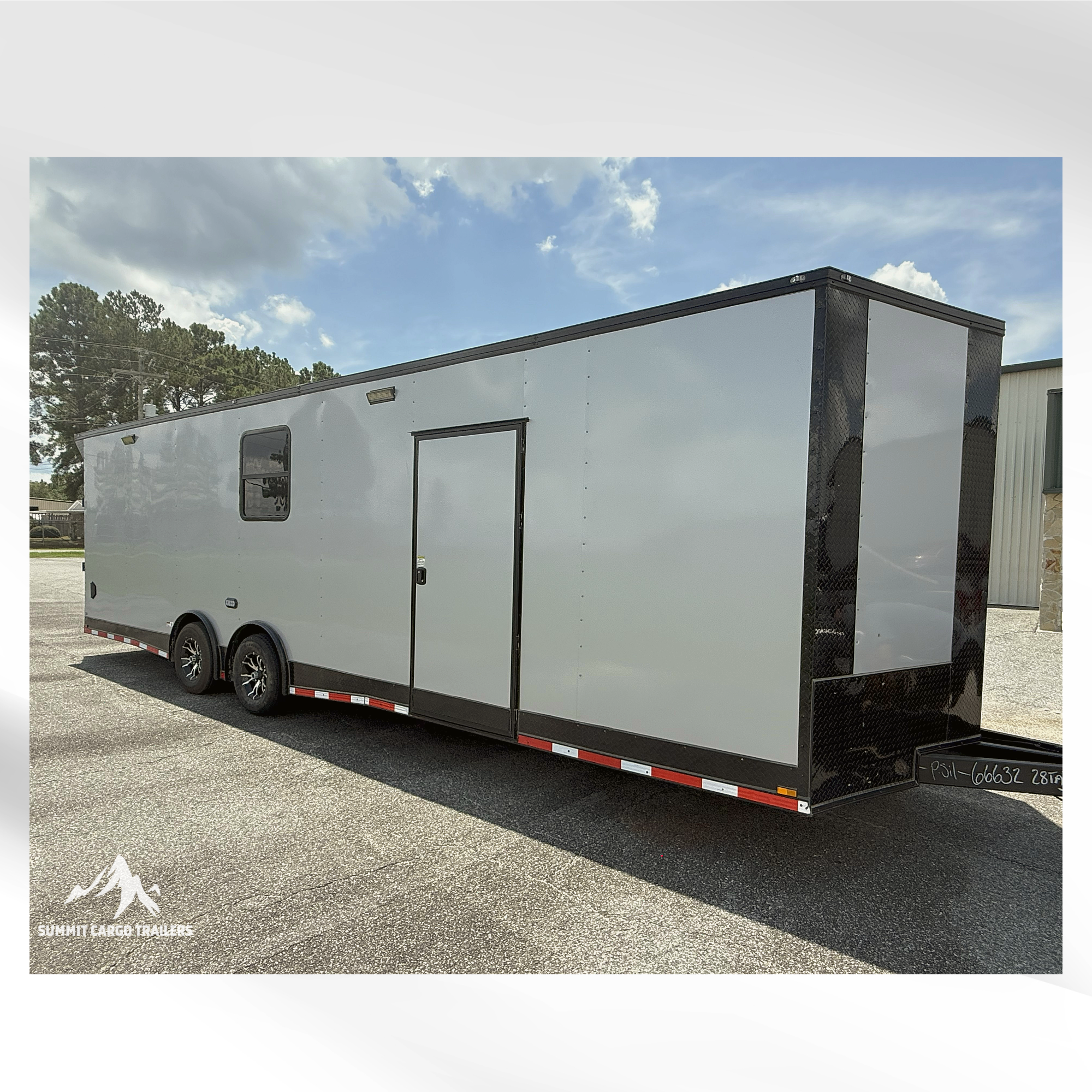 8.5X28TA3 Silver Race Ready Trailer