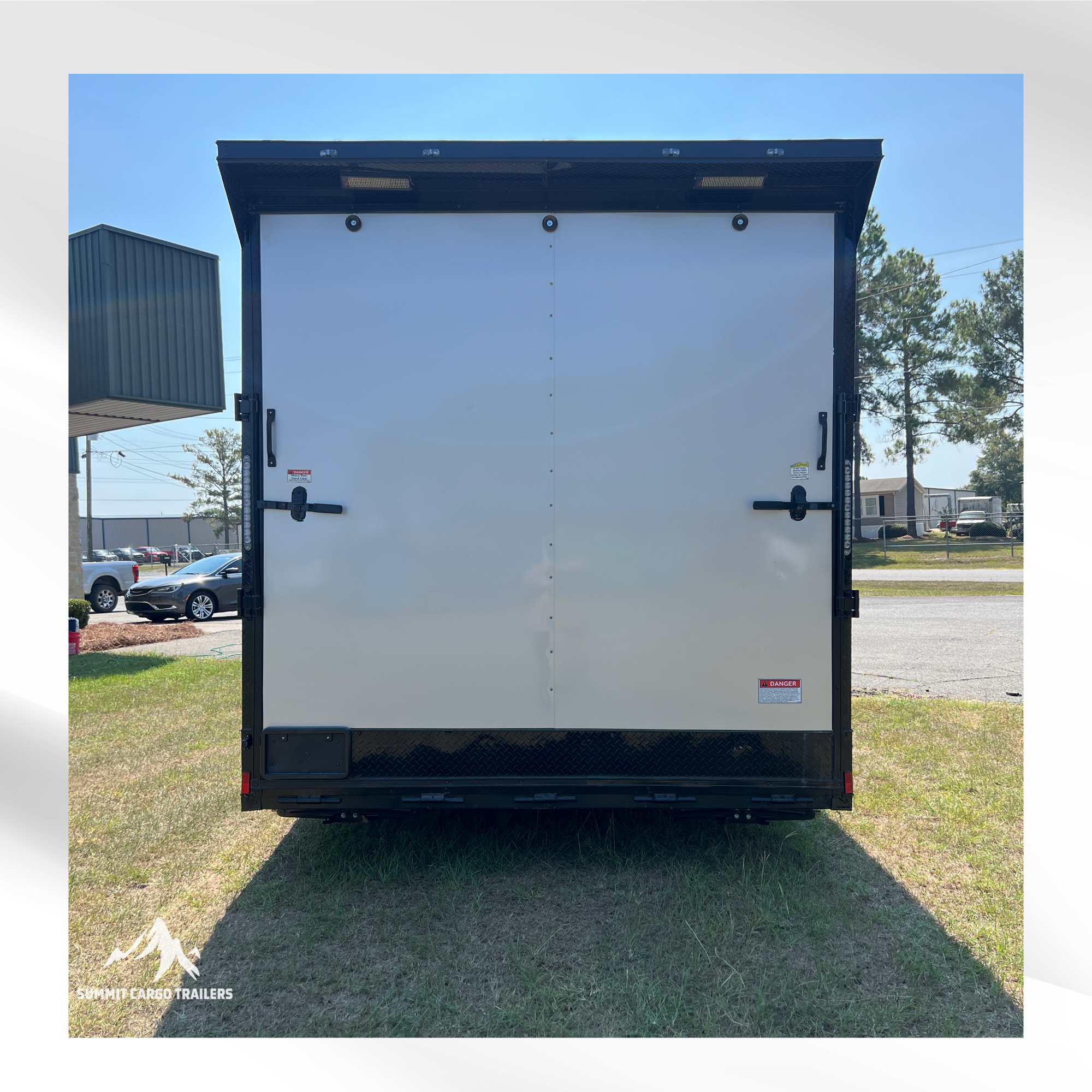 8.5X24TA3 Silver Frost Race Ready Trailer