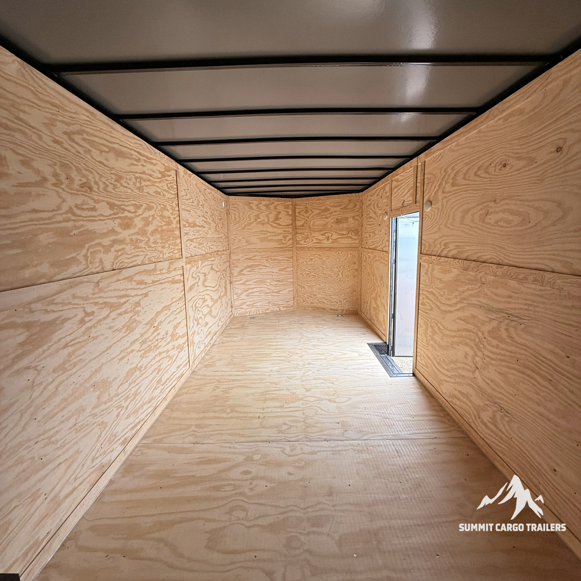 8.5X32TA5 White Standard Car Hauler Trailer