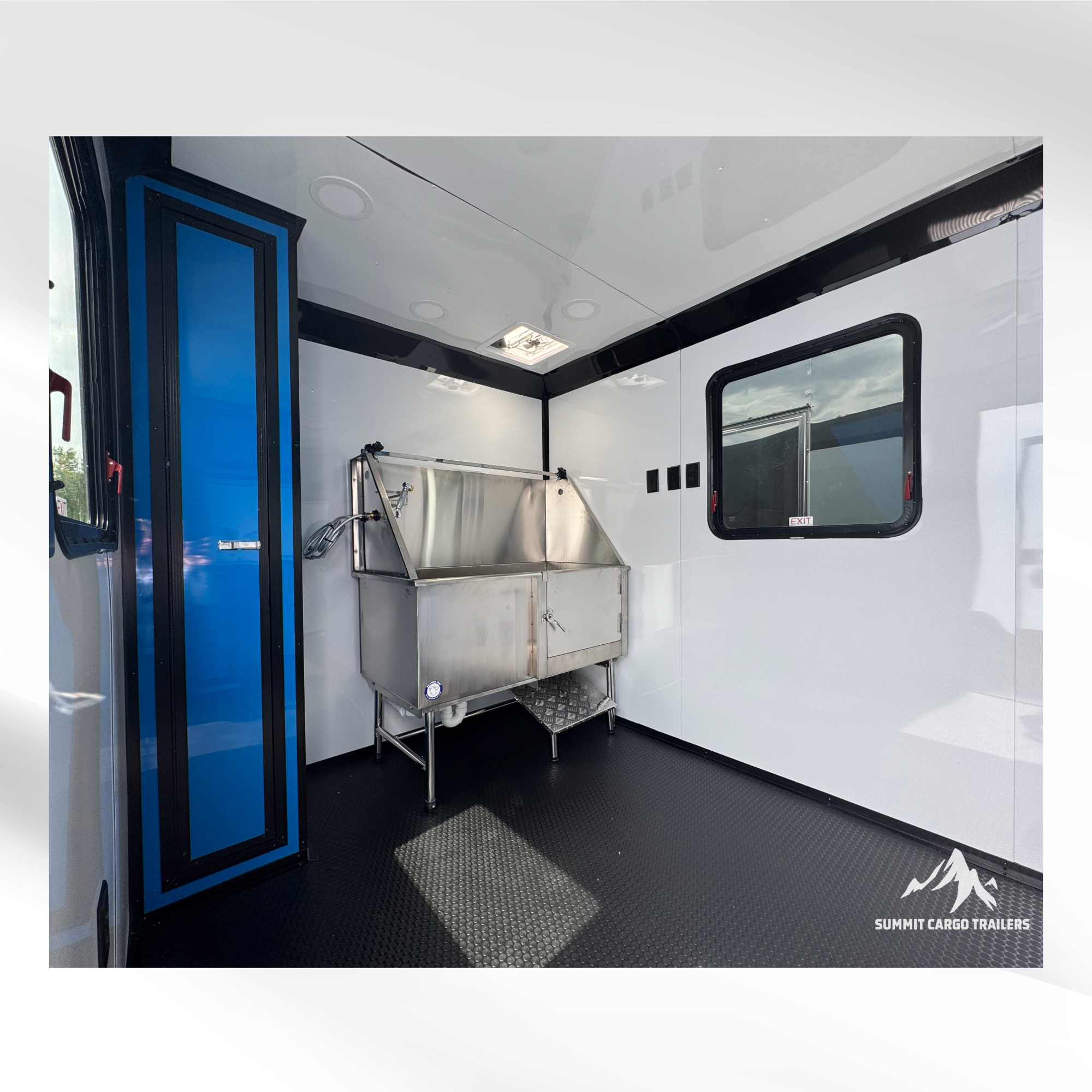 7x14TA Blue & Black Dog Grooming Trailer