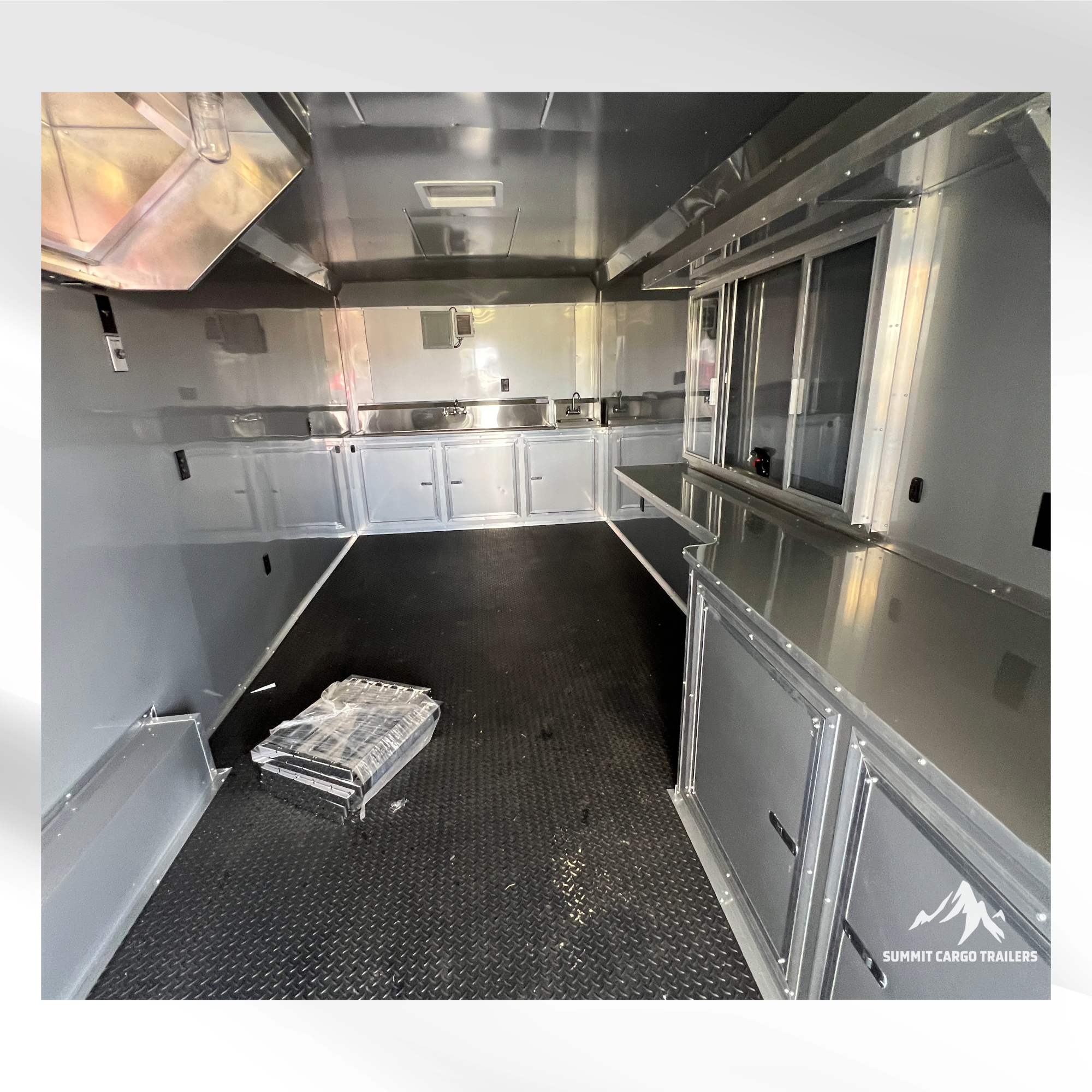 8.5X26TA3 Charcoal Concession Porch Trailer