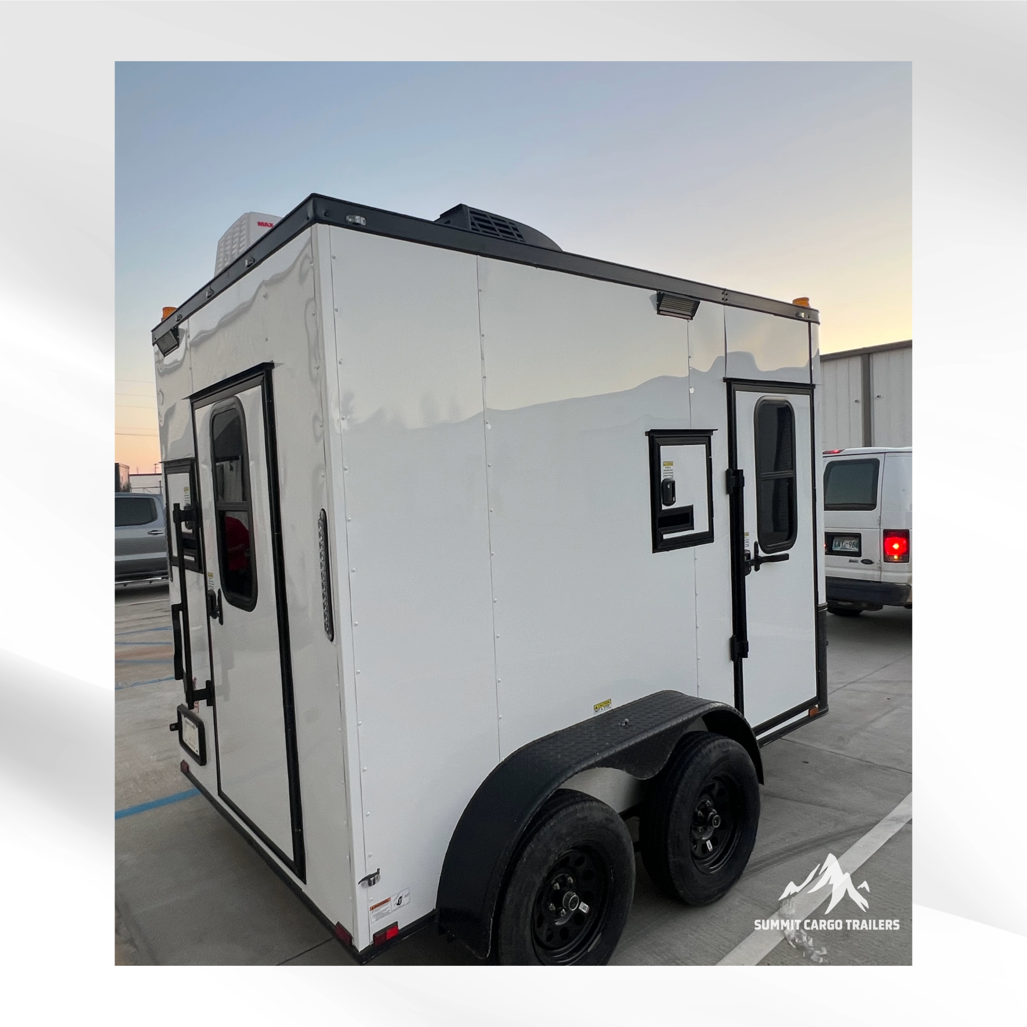 6X10TA White Splicing Trailer