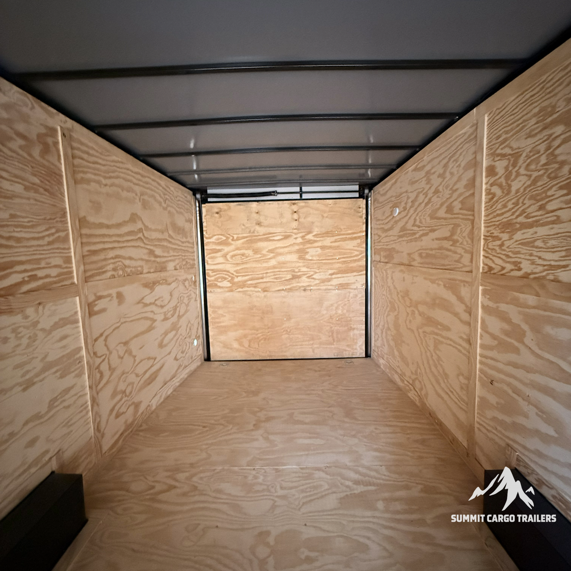 8.5X32TA5 White Standard Car Hauler Trailer