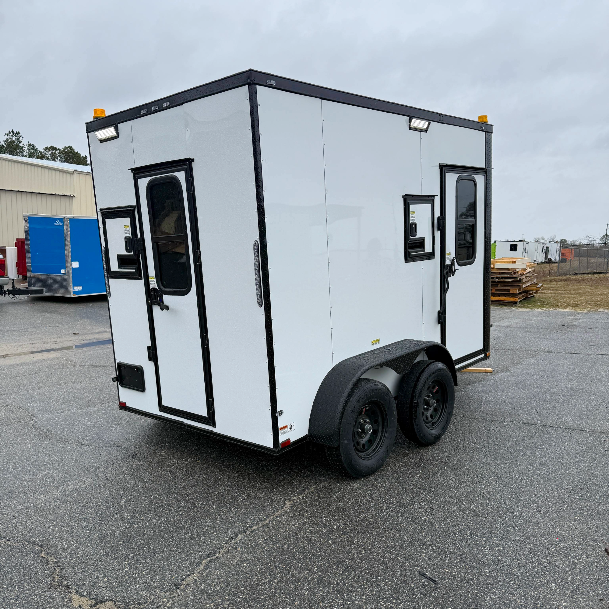 6X10TA White Splicing Trailer